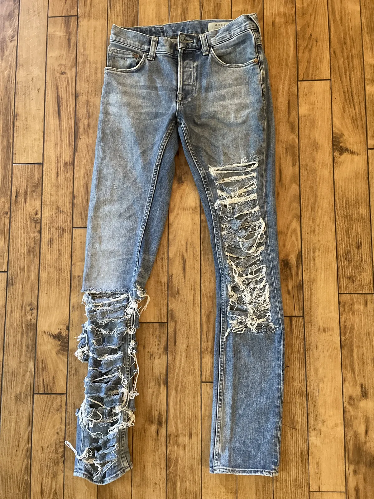 H&M distressed jeans