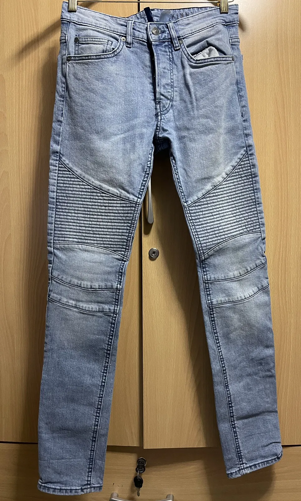 H&M Skinny Jeans