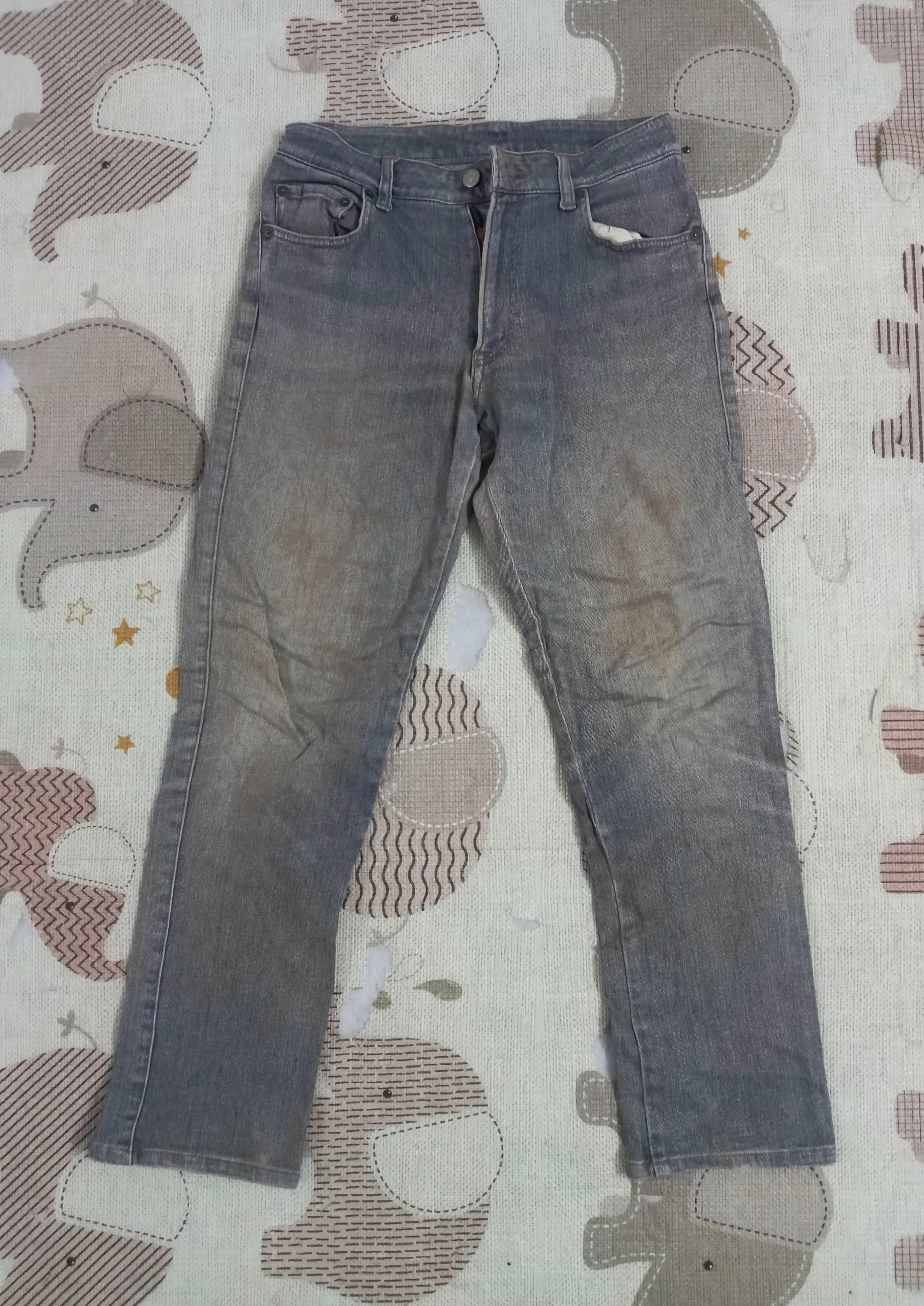 Hr market jeans distressed size small
