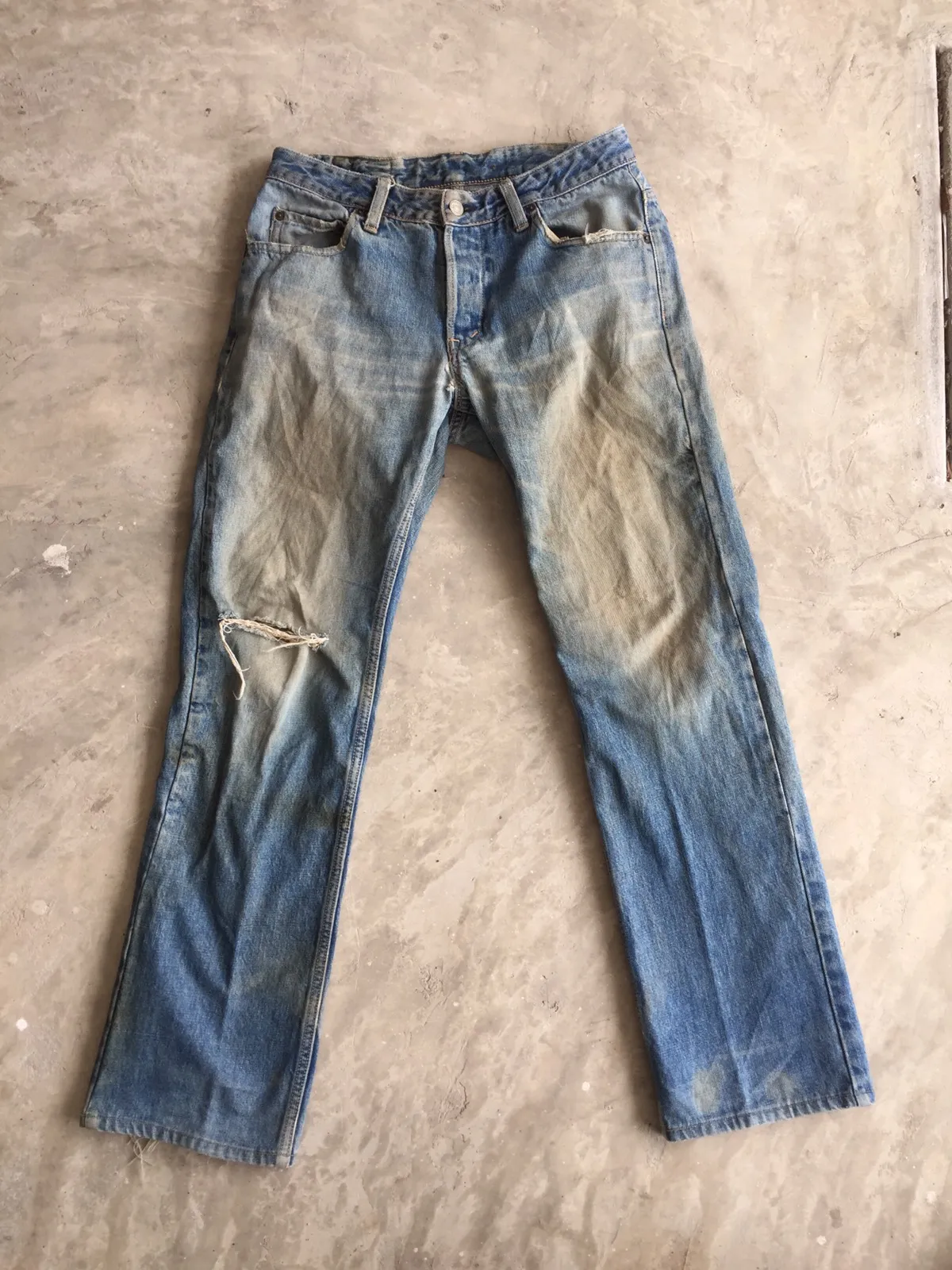 Hollywood Ranch Market Distressed denim