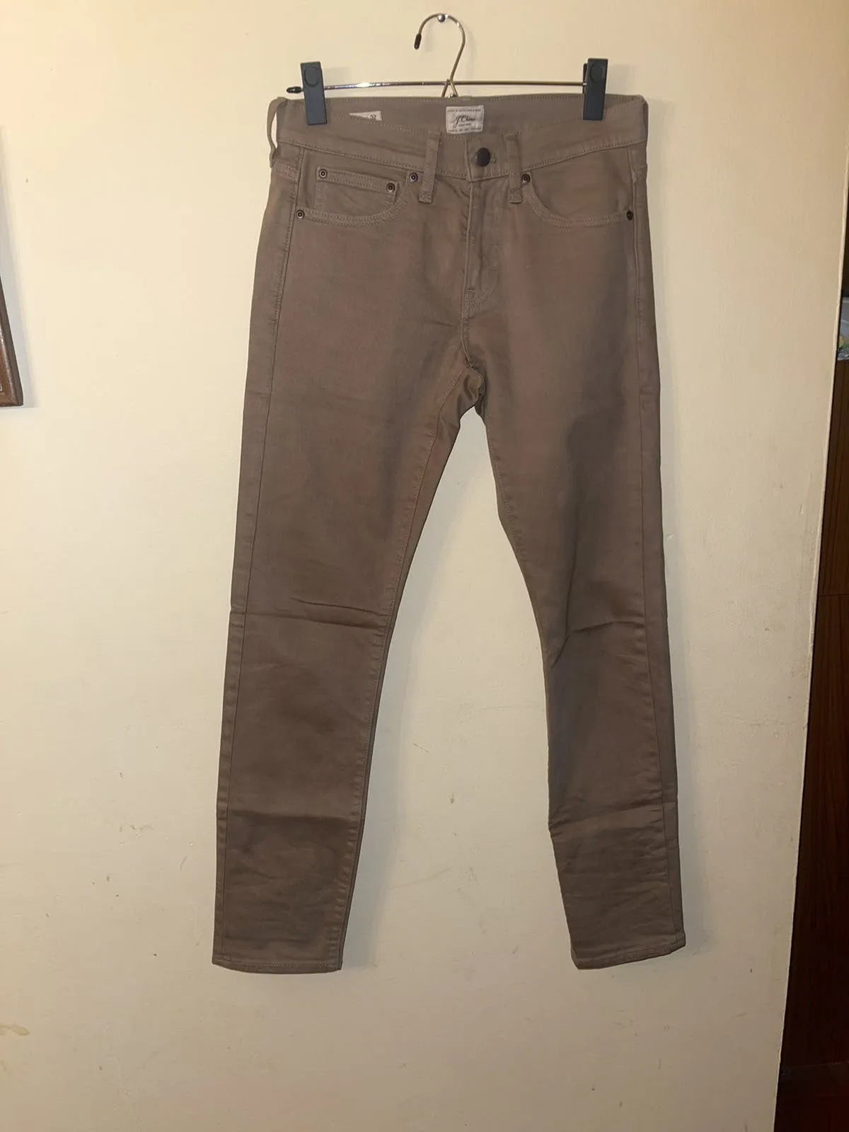J Crew Men’s 484-Slim Garment Dyed Pants, 28x32