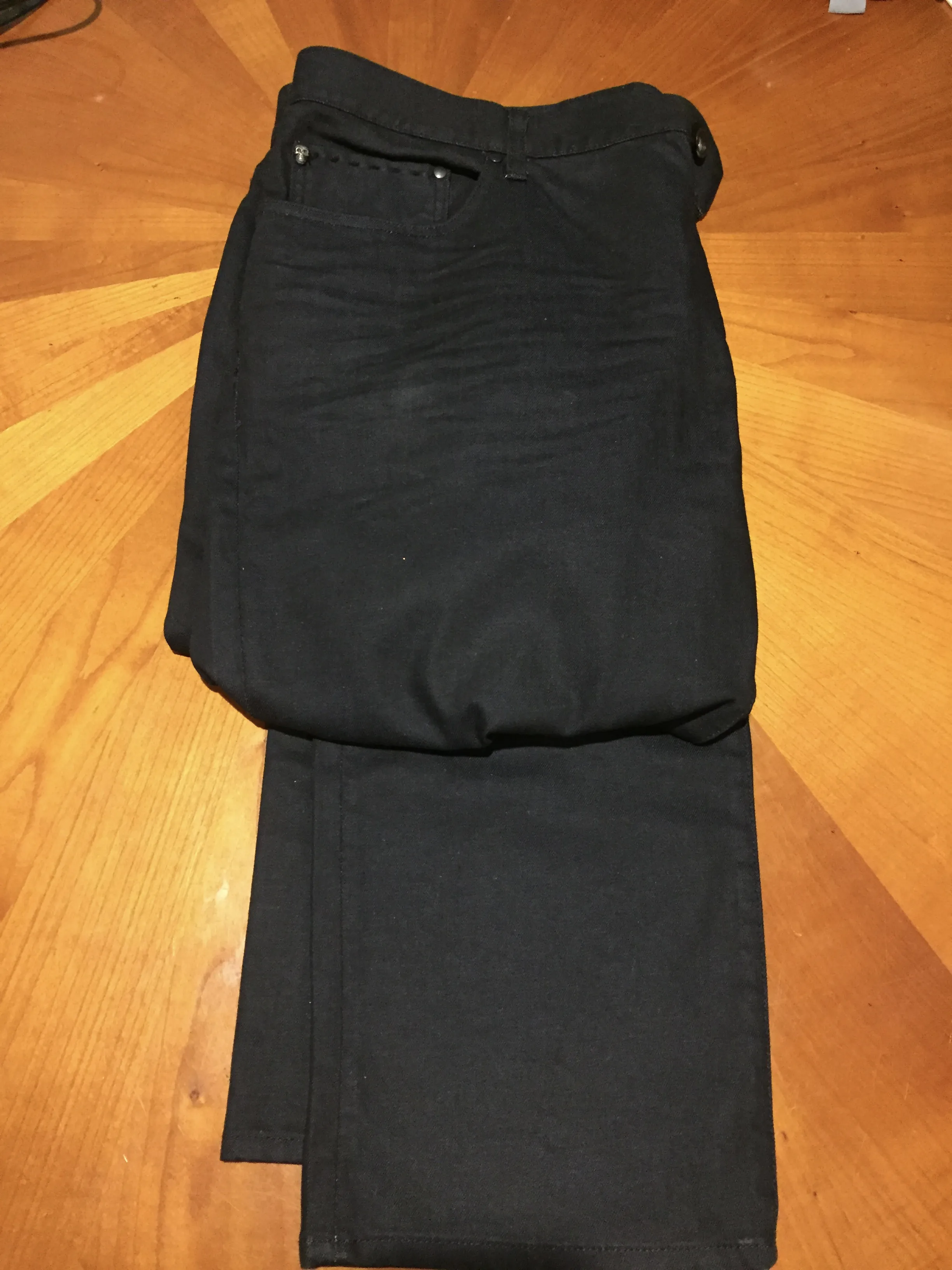 Black Jeans
