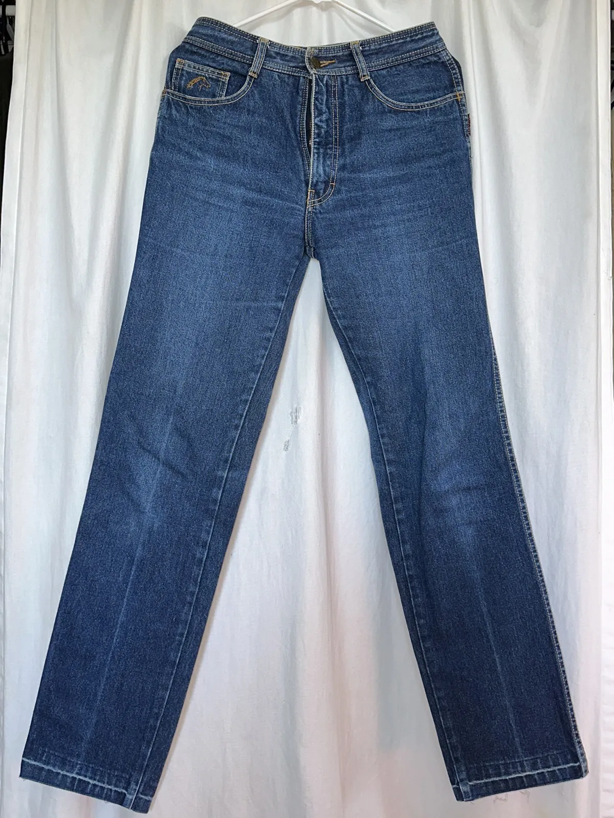 VINTAGE JORDACHE BLUE JEANS