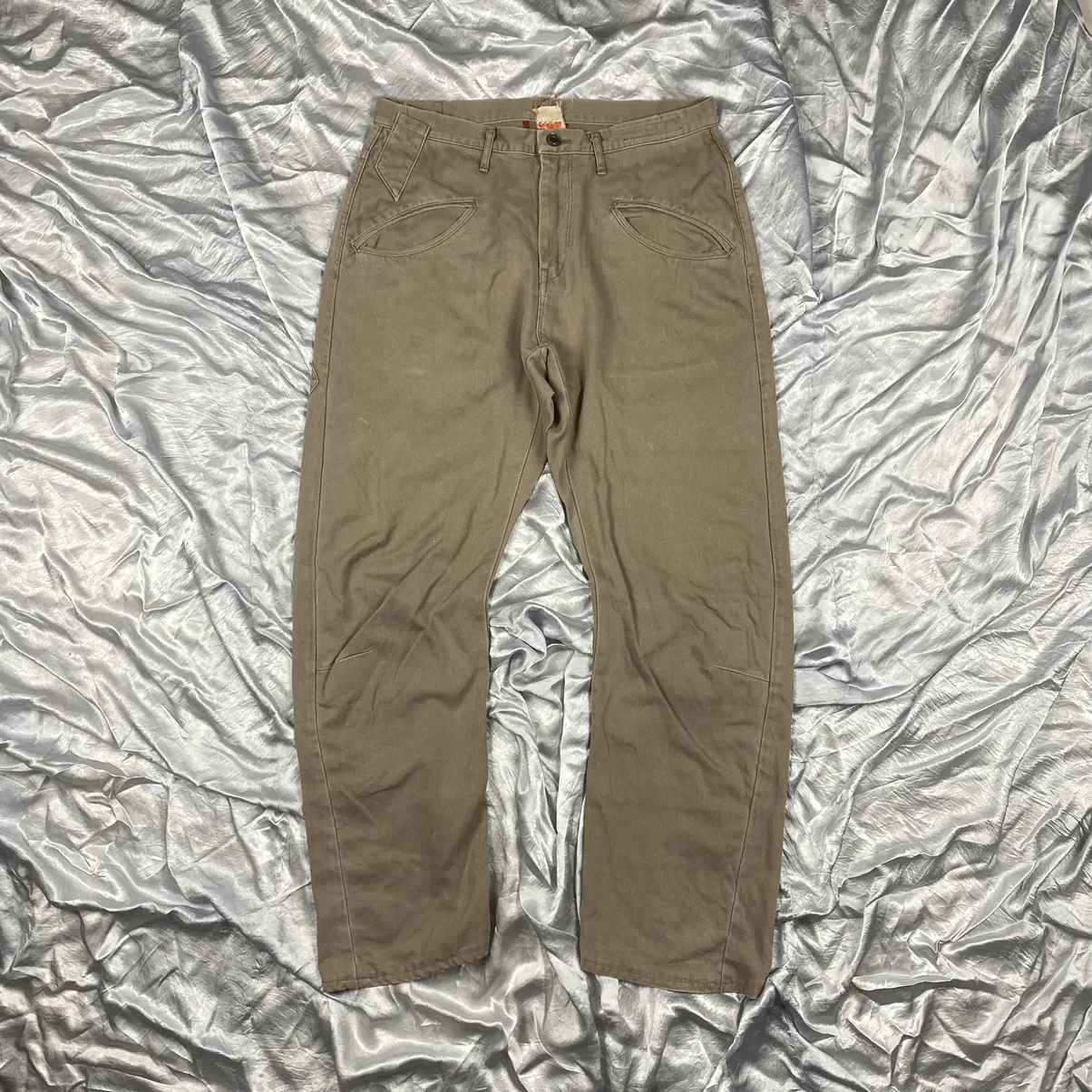 Vintage Kato Japan Selvedge khaki Curved Leg Cotton jeans