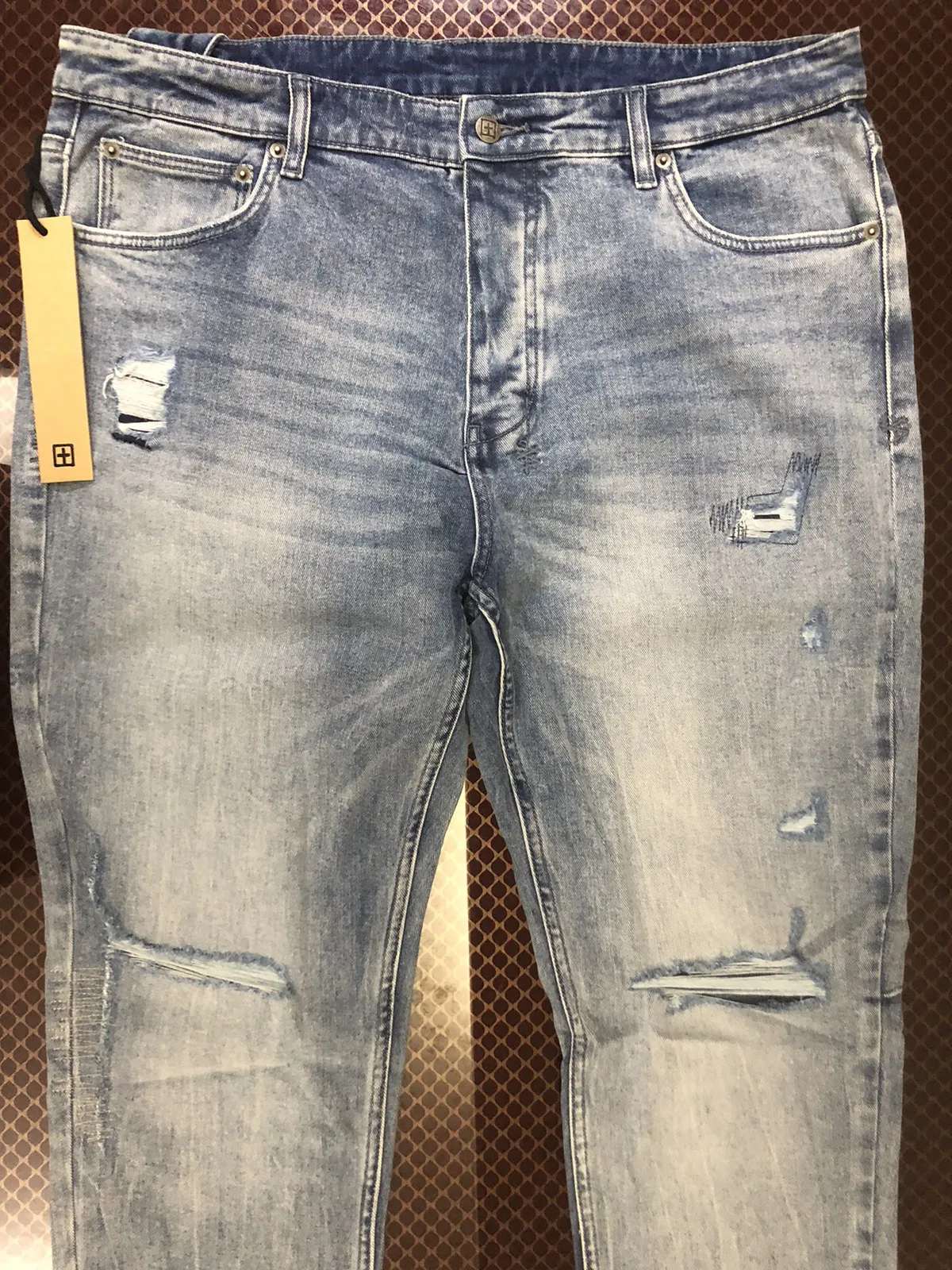 Chitch Layover Trashed slim fit jeans