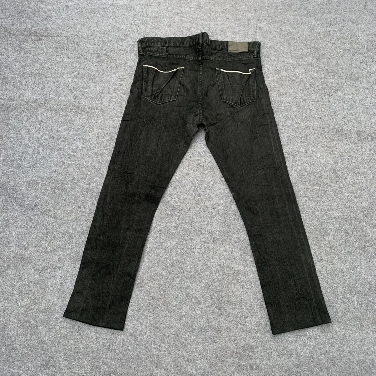 Kuro Diamante Selvedge Denim