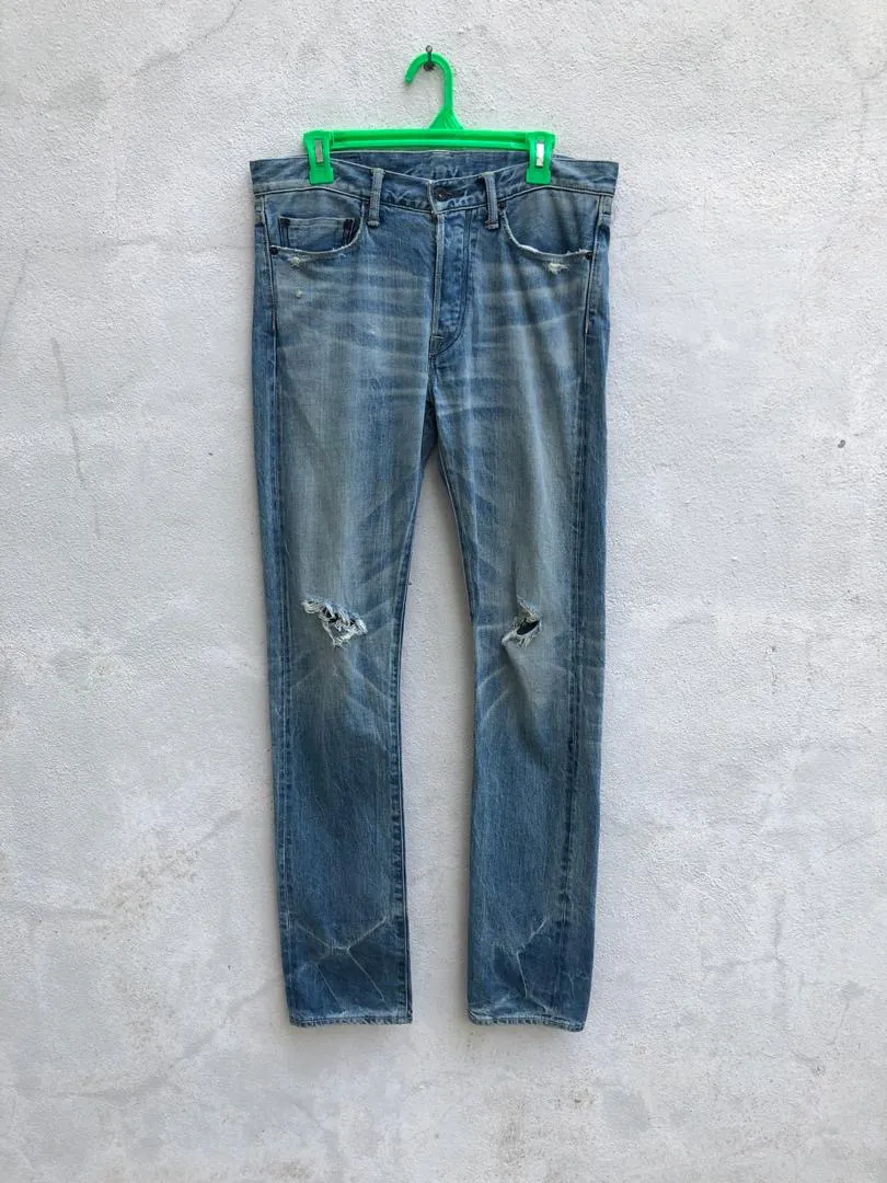 Kuro Japan Fibro Knee Rips Distress Selvedge Skinny Jeans