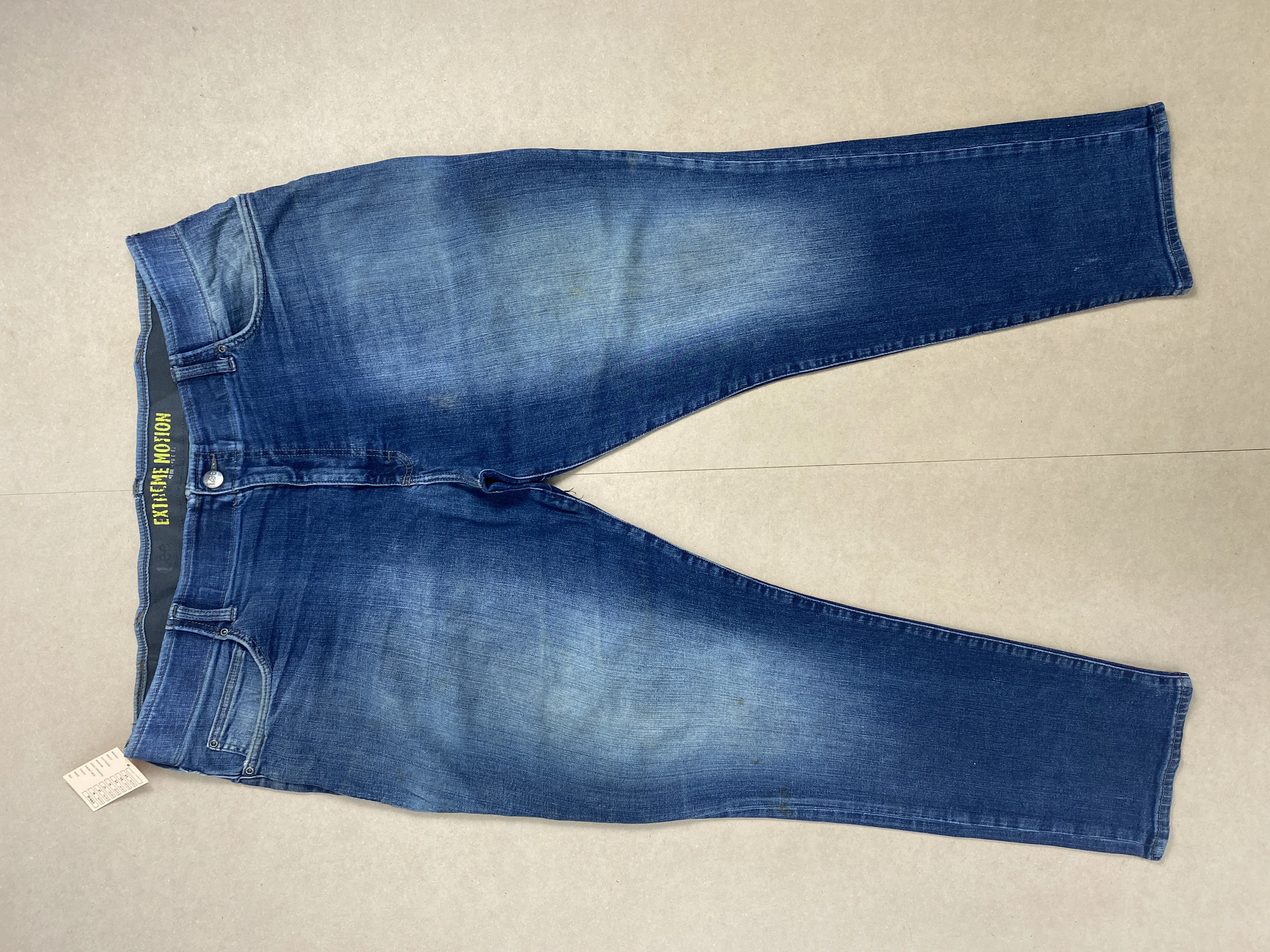 Vintage Lee Extreme Motion Faded Blue Jeans