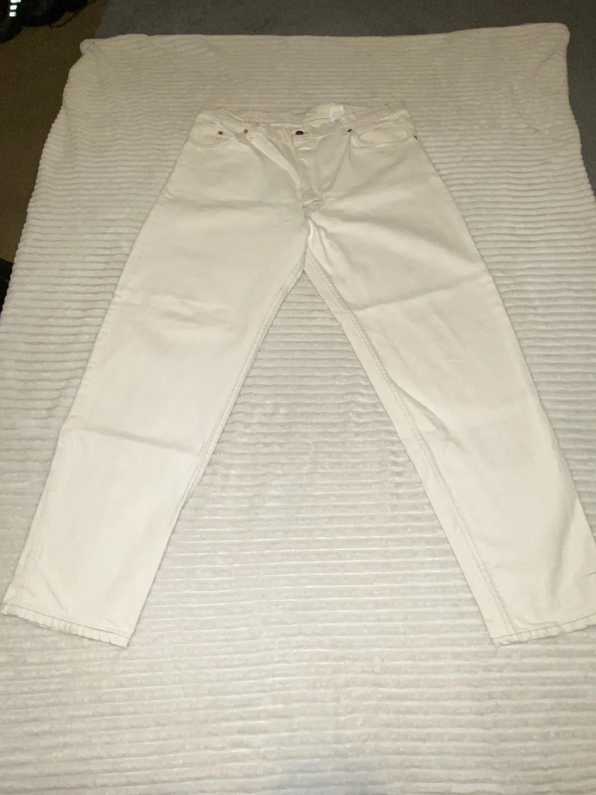 Vintage off white Levi’s orange tab