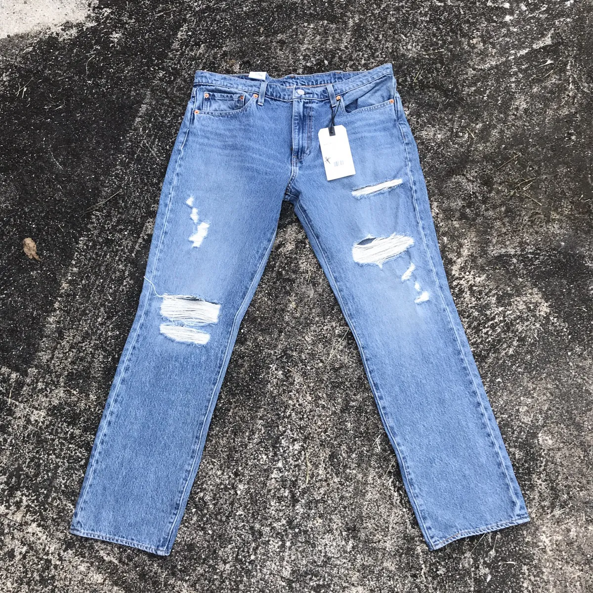 Levi's Distressed Denim Jeans with tag(NEW OLD STOCK)