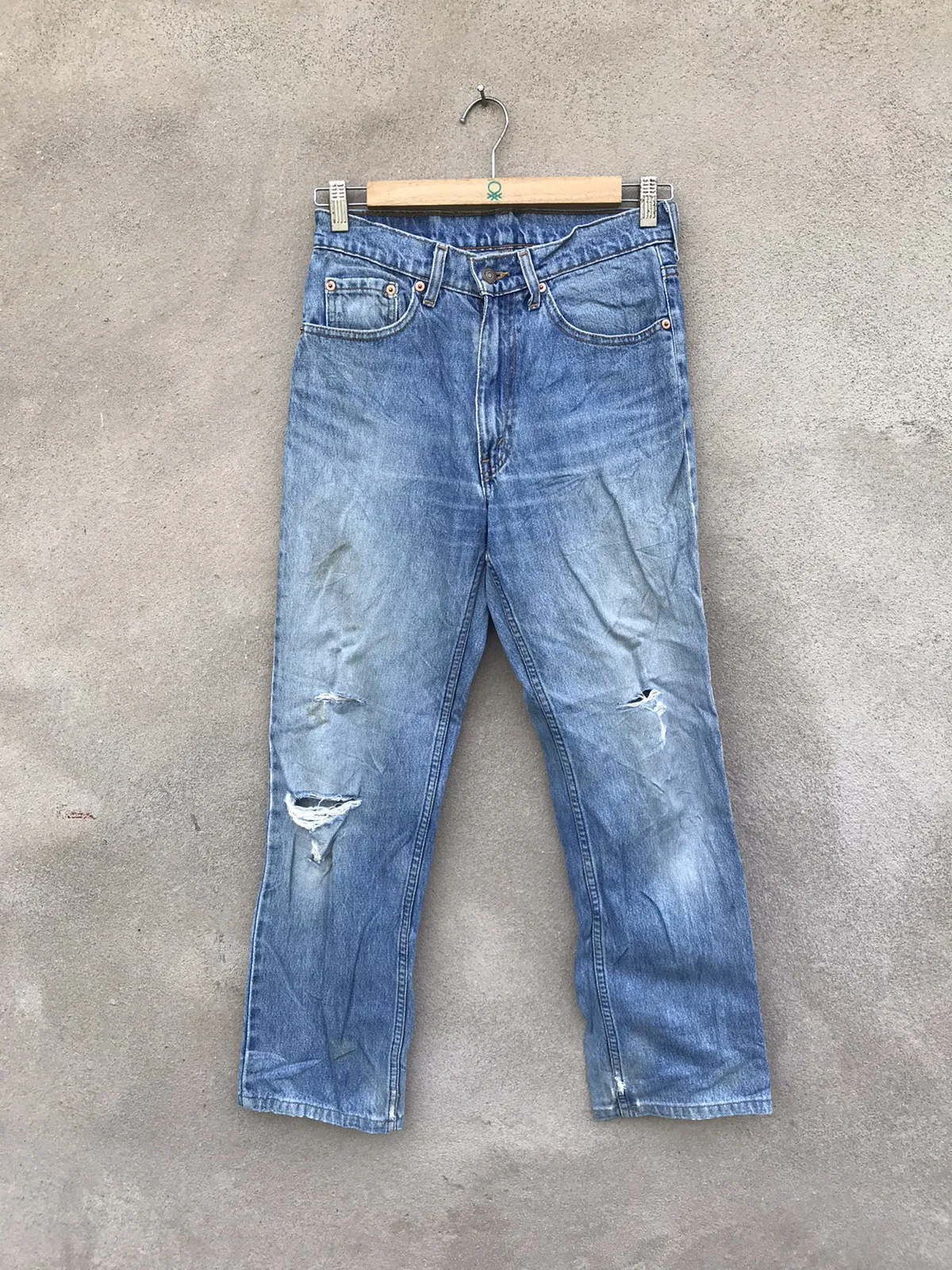 VINTAGE LEVIS 515 DISTRESSED DENIM PANTS