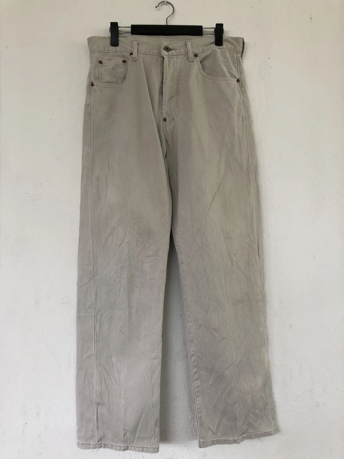Vintage Essential Levi’s 702-11 Jeans