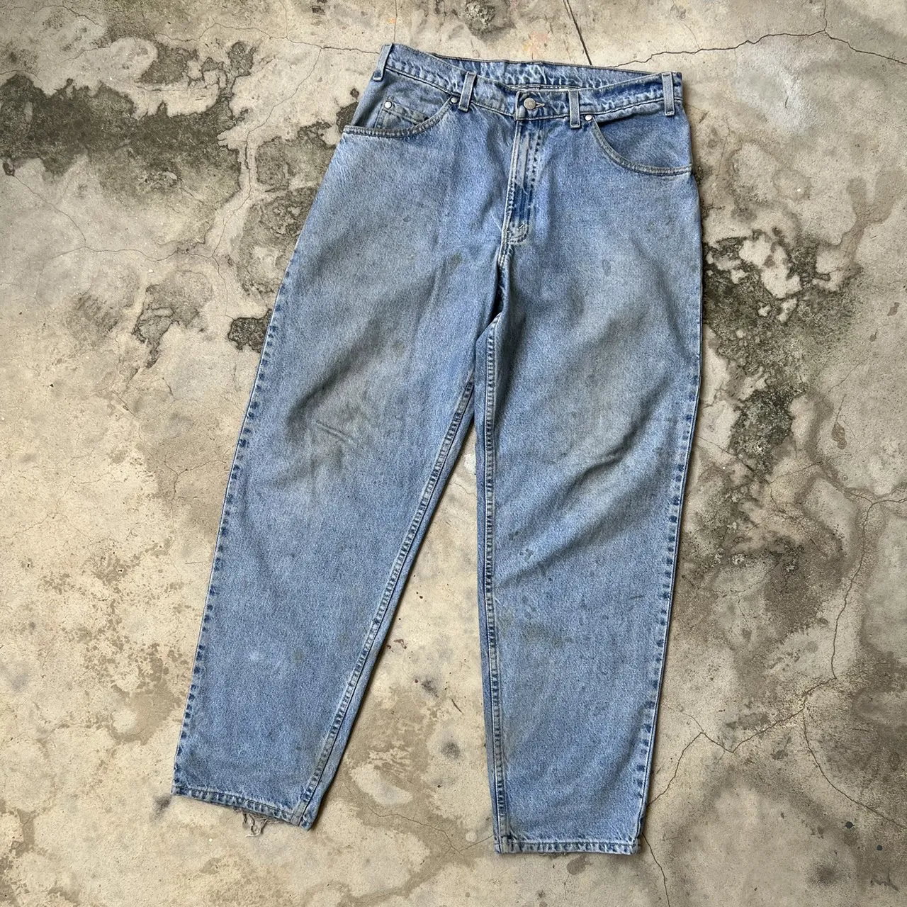 Vintage 90s Levi’s L2 Baggy fits jeans pant