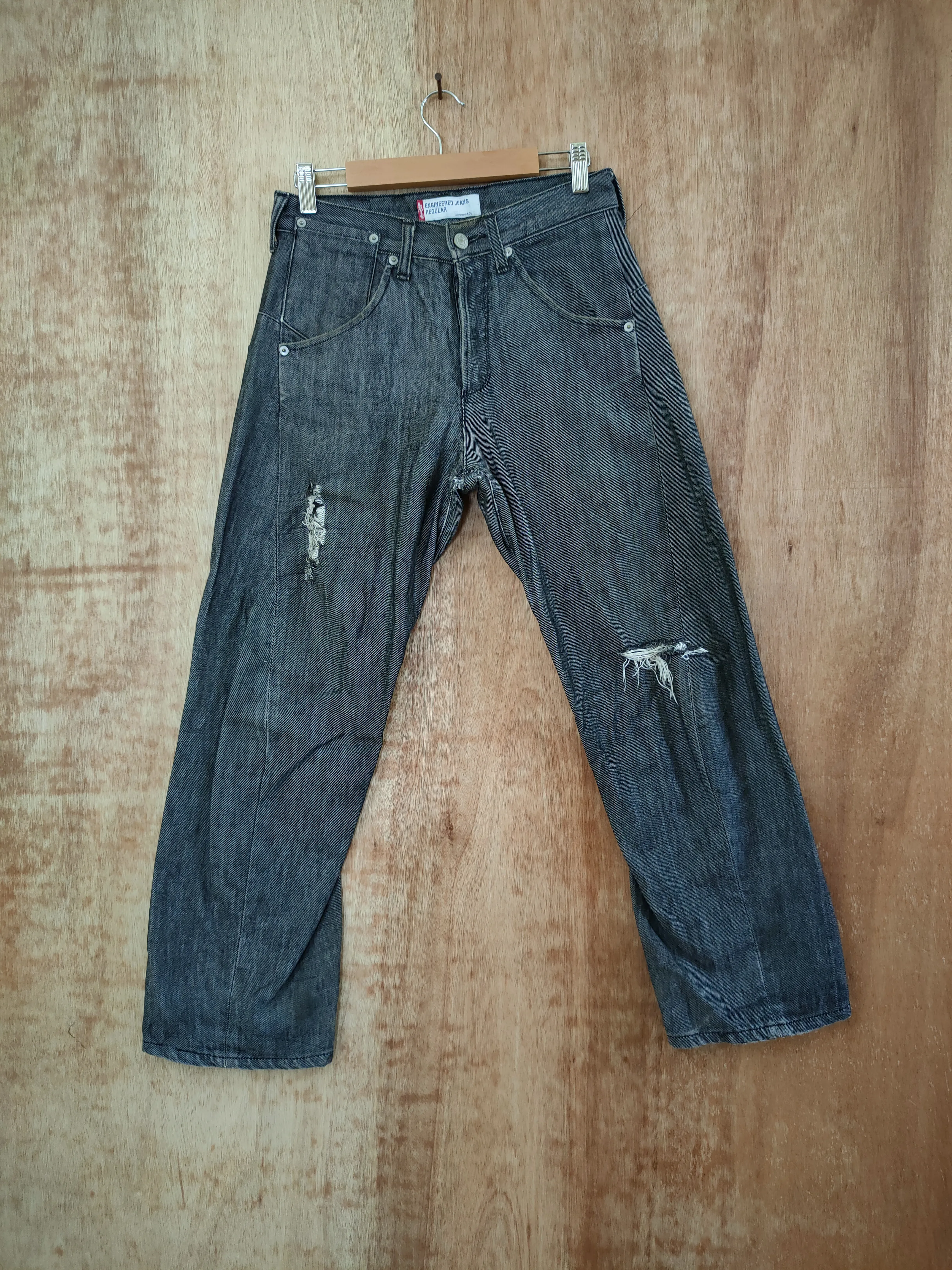 Levis Engineered jeans regular black distress denim #46-813