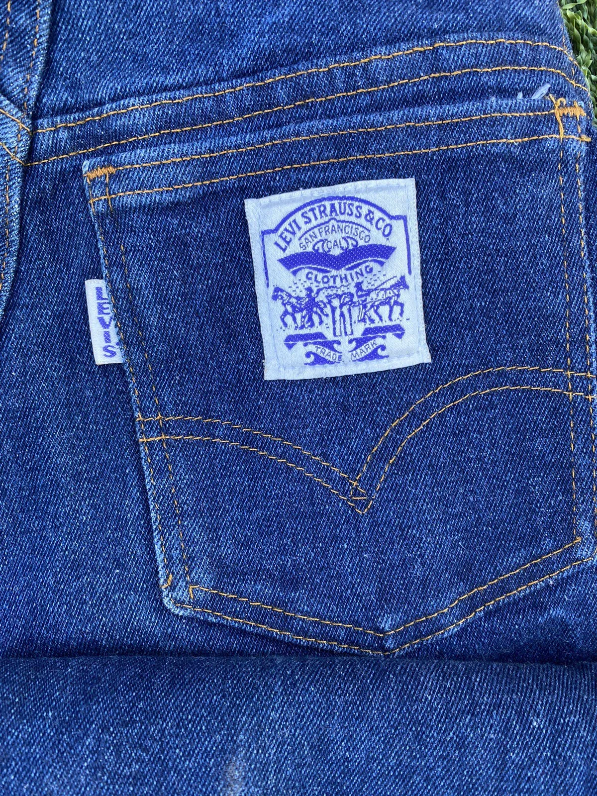 BIG E, 70’s, WHITE TAB, TWO HORSE PATCH DENIM JEANS
