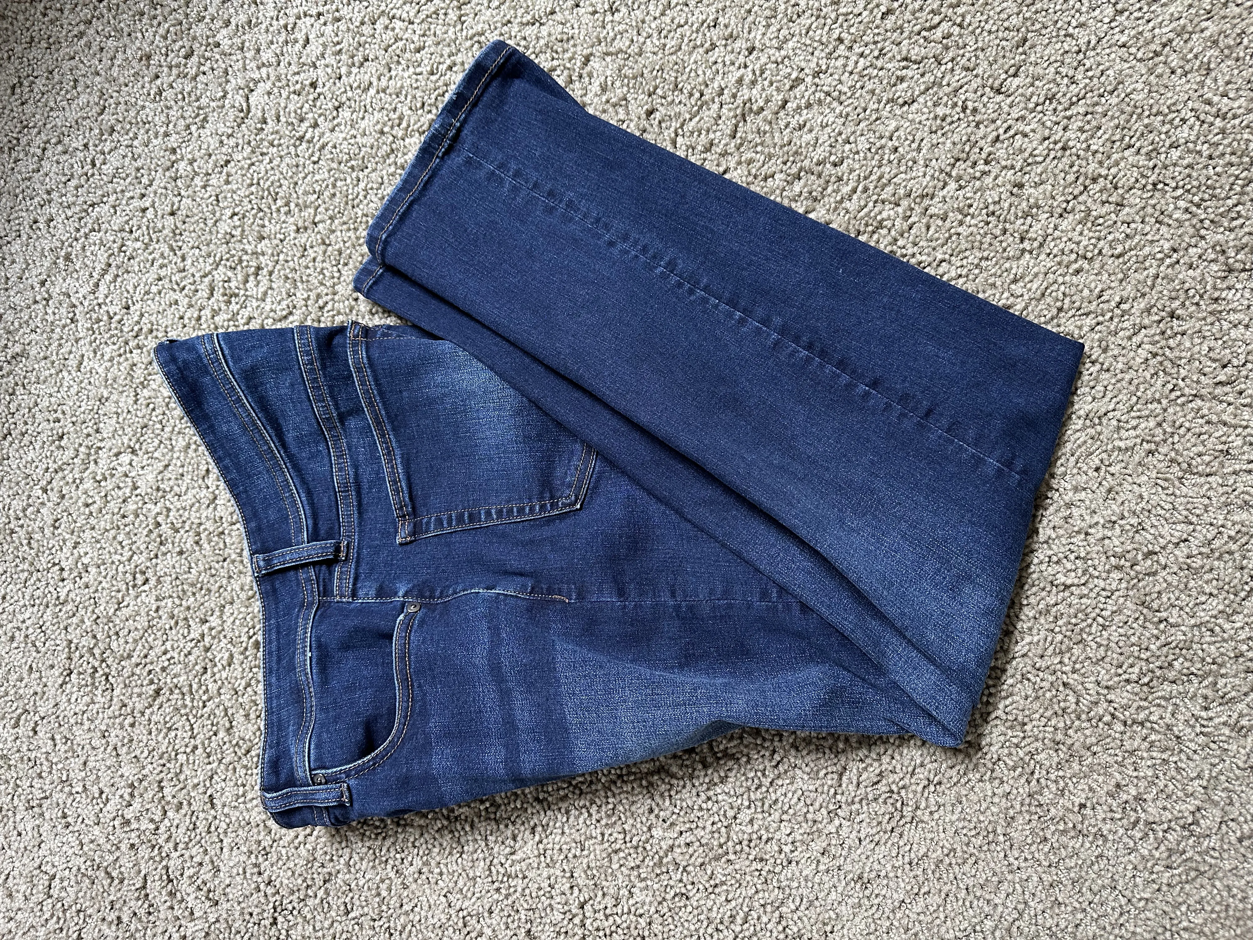 Liverpool LA dark wash denim size 31/30