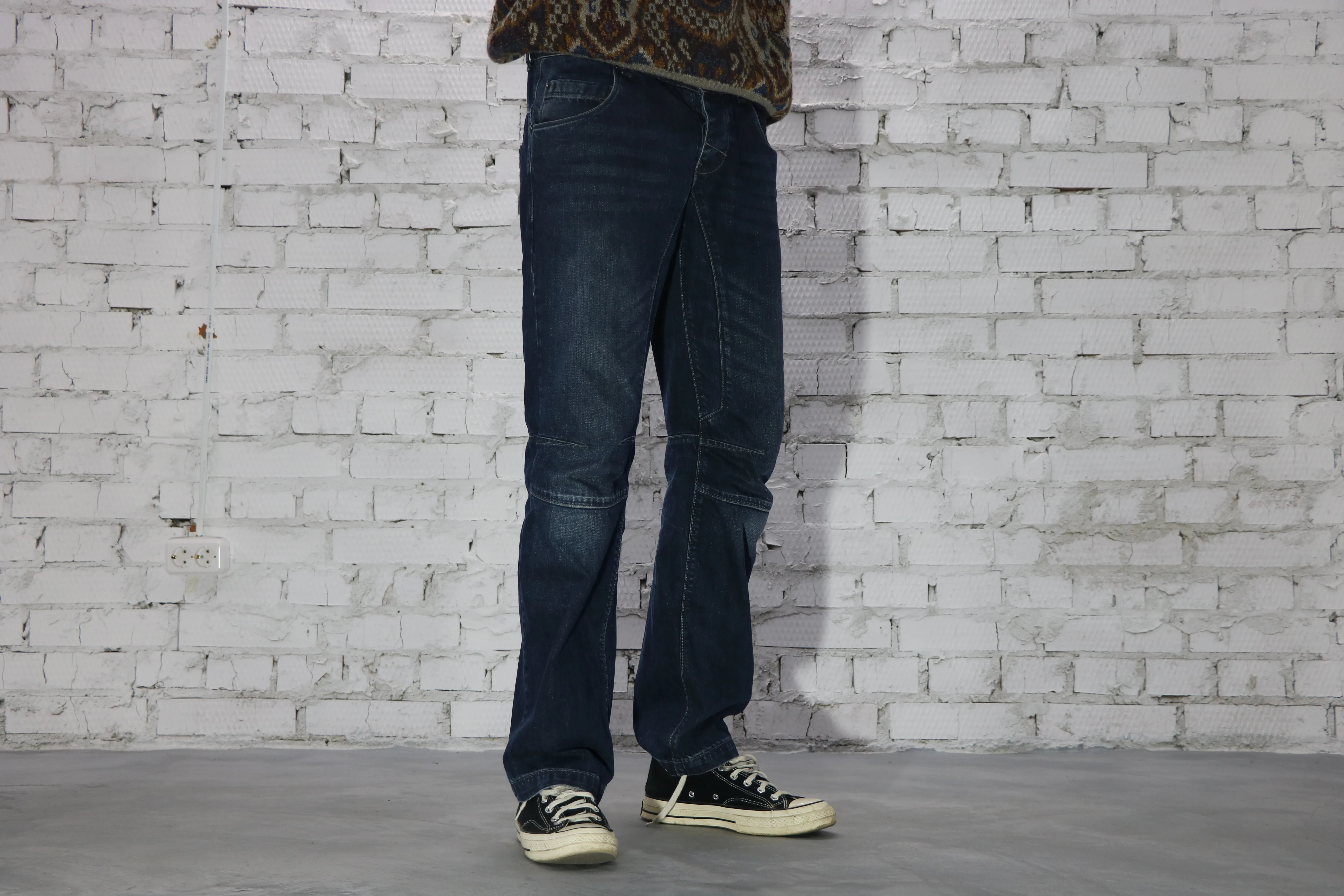 Neighborhood Vintage Tapered 3D Jeans 32 Distressed Denim