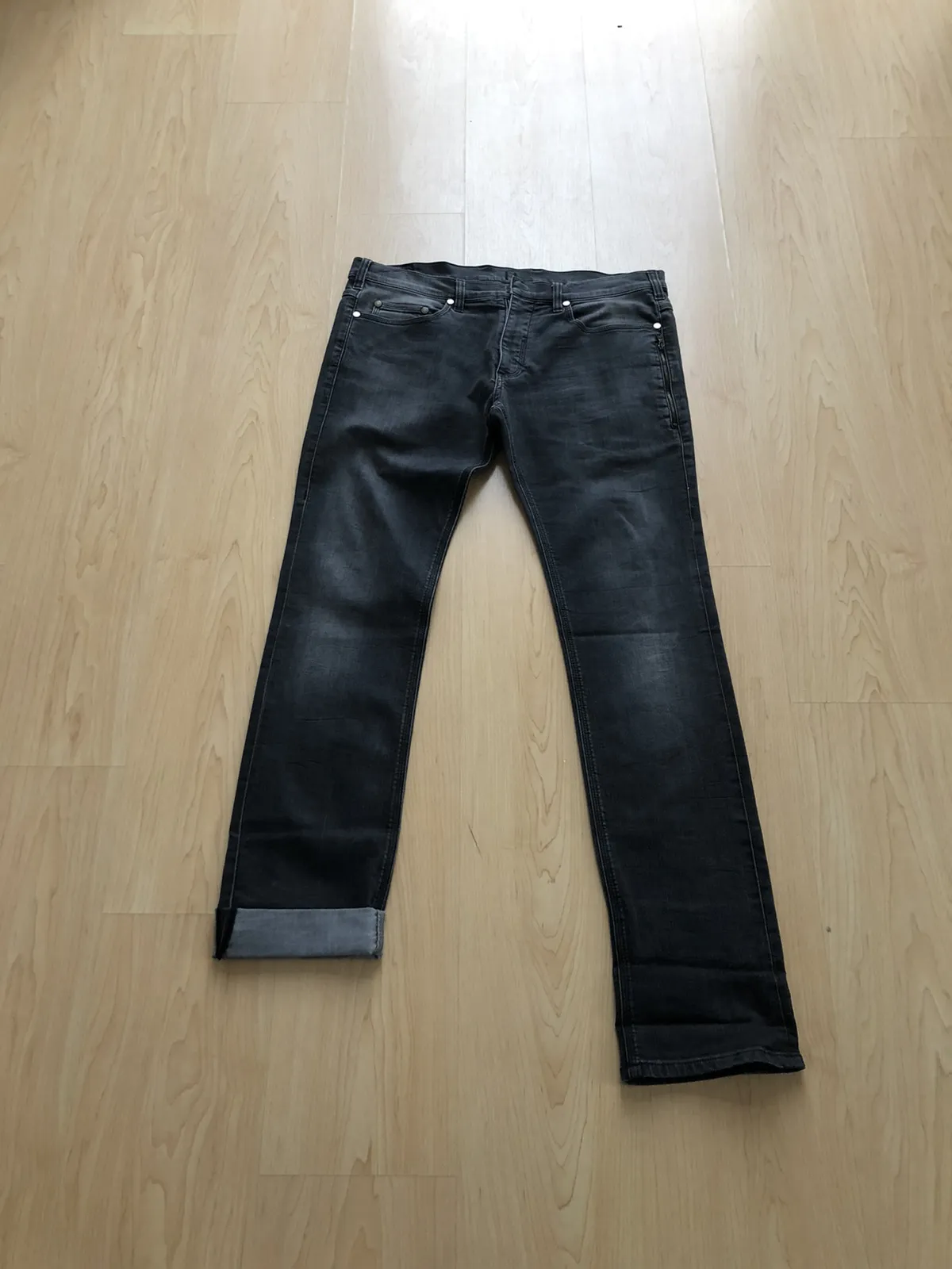 Neil Barrett iconic jeans slim-fit