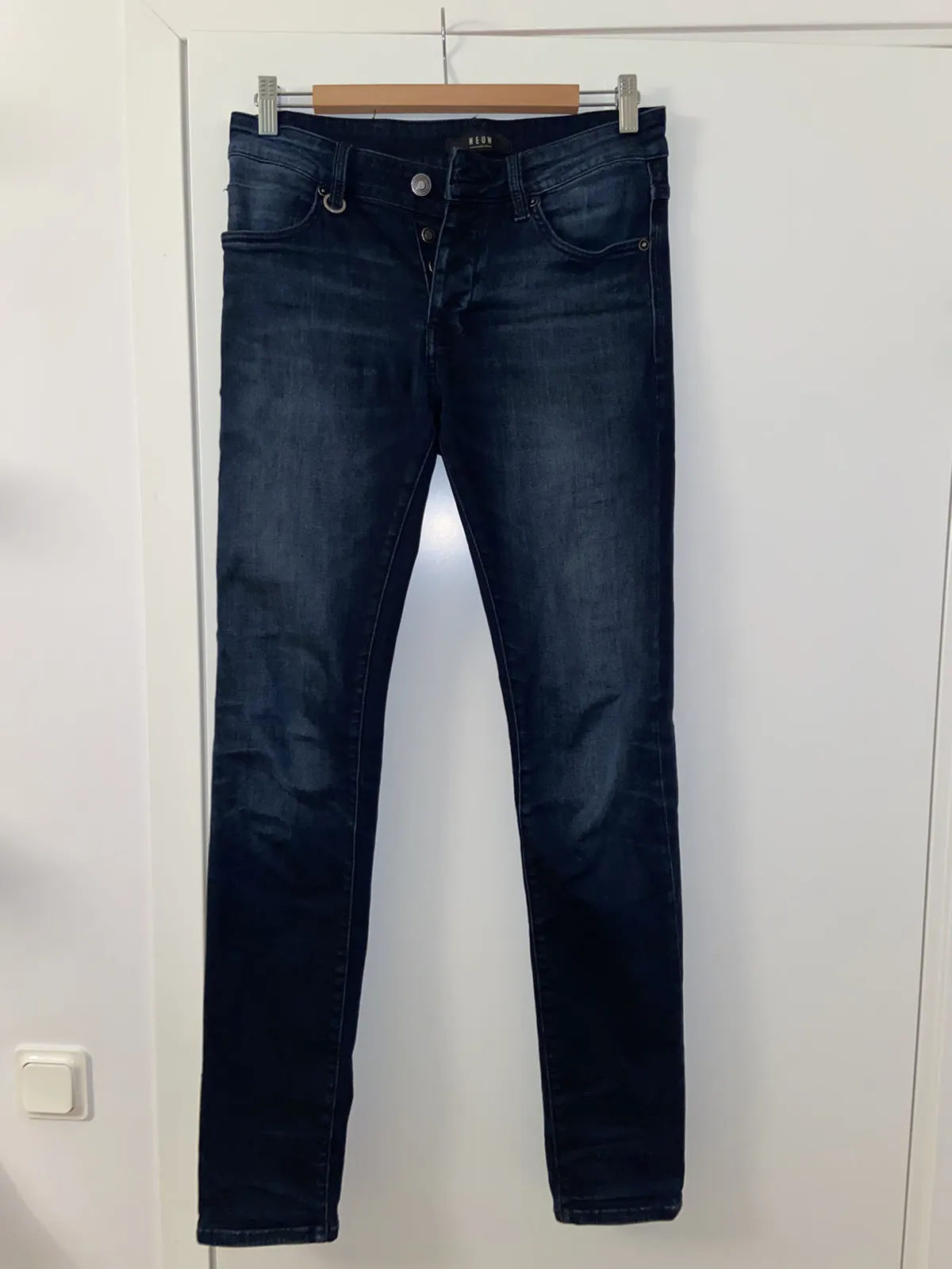 Neuw IGGY dark blue