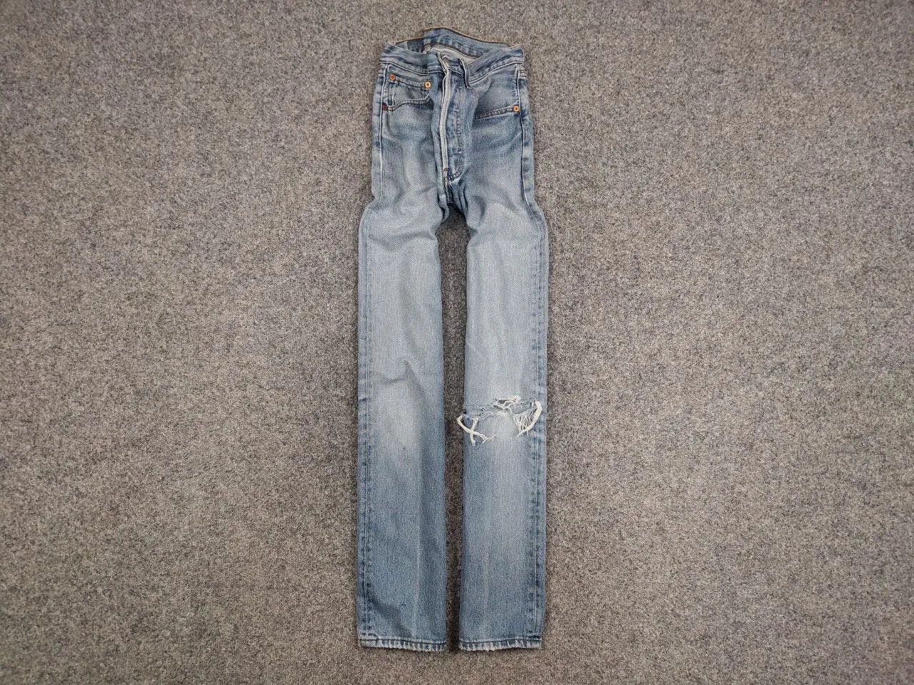 Vintage 90's Levis 501 Distressed Denim Jeans American Style
