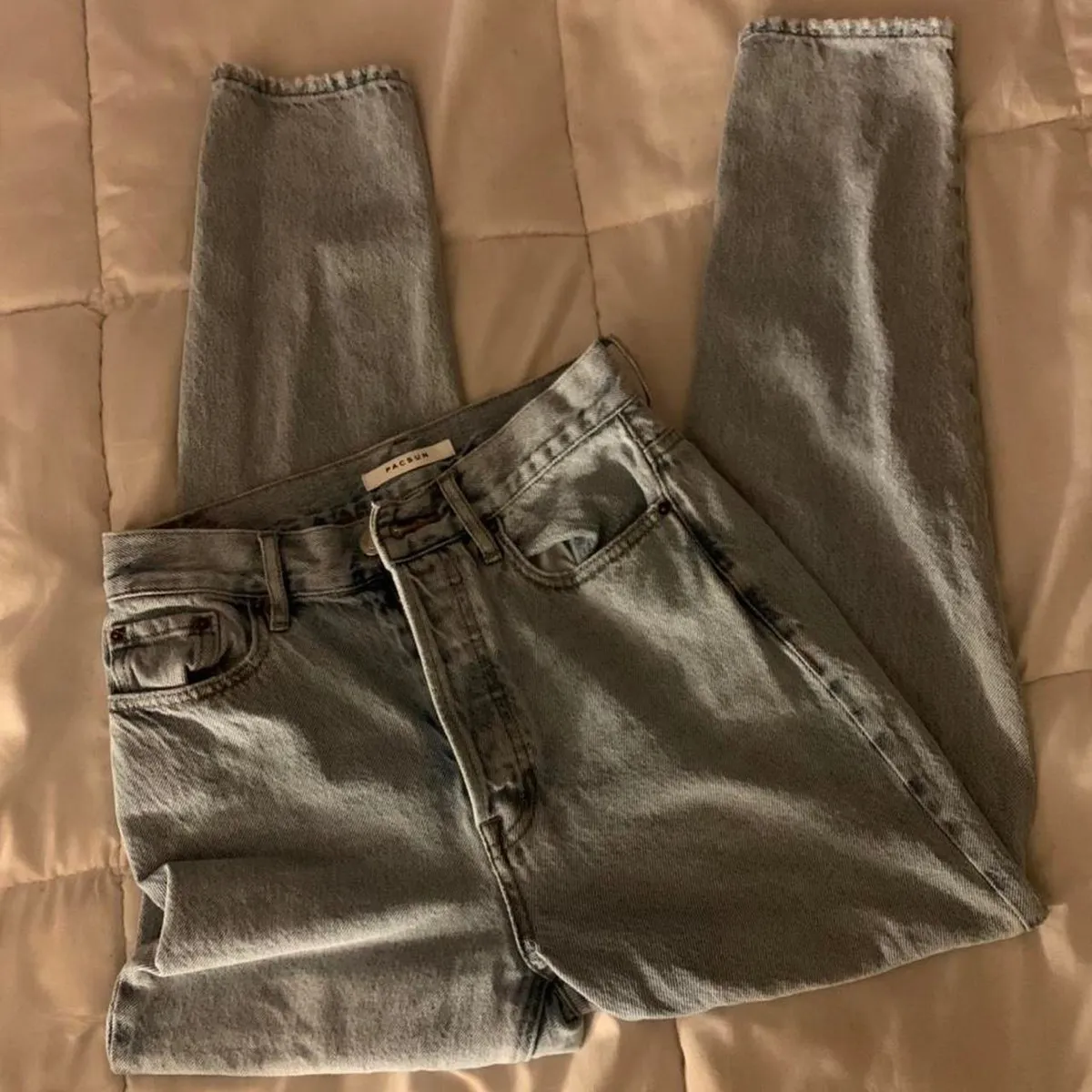 Light denim mom jeans