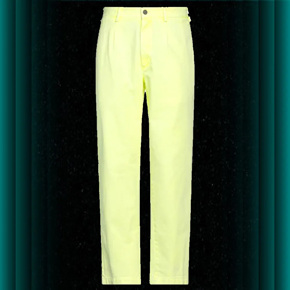ooy1o0123 Casual pants in Yellow