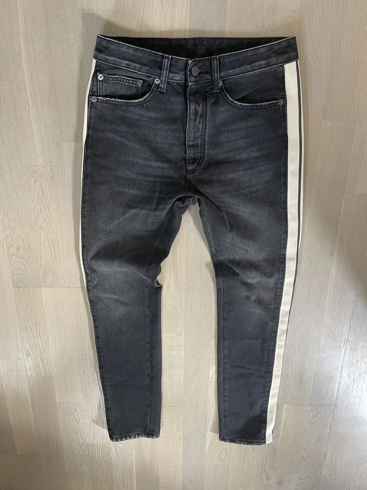 PALM ANGELS jeans real sizes in photos by tape measure