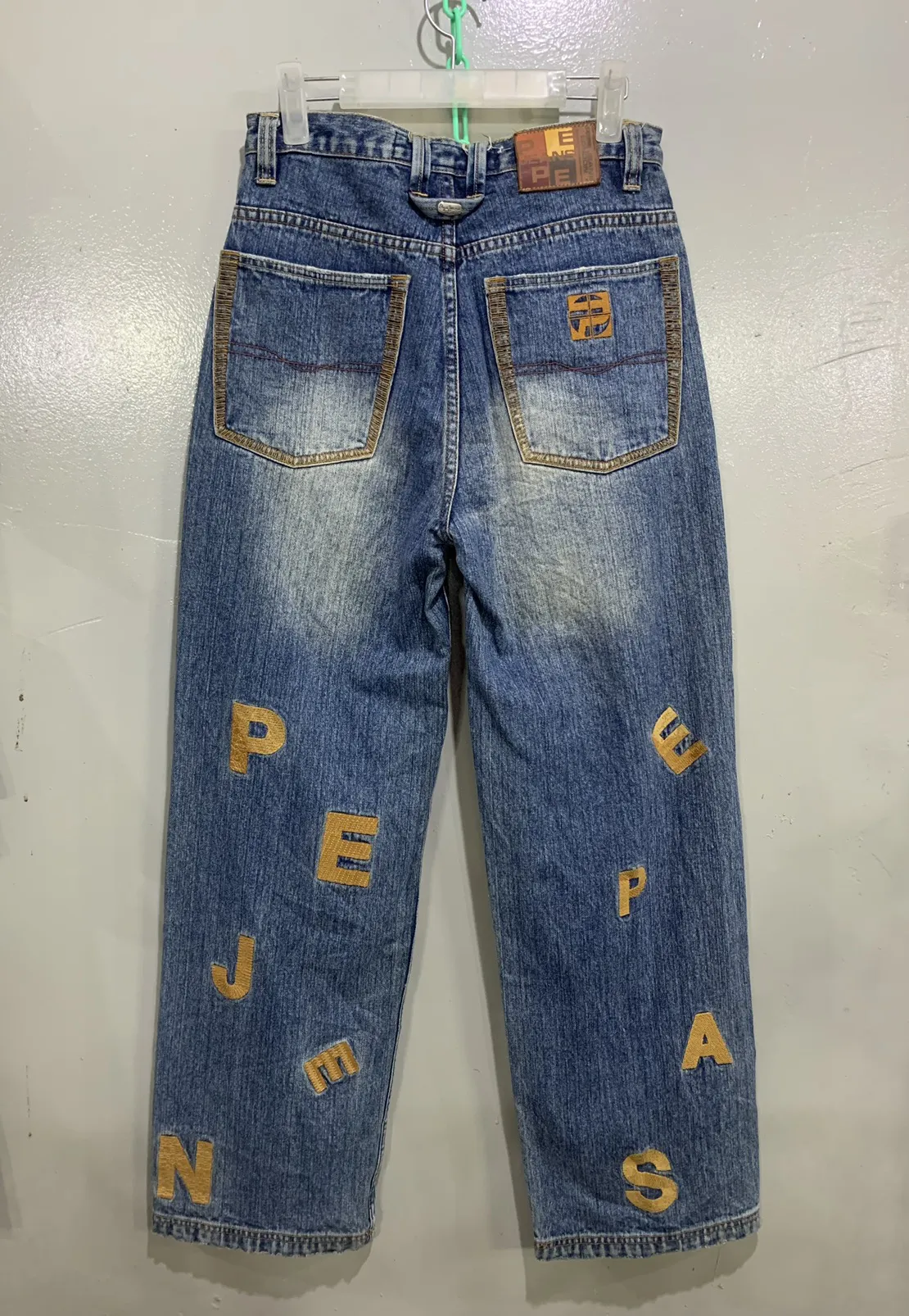 PEPE JEANS EMBROIDERY SPELLOUT JEANS