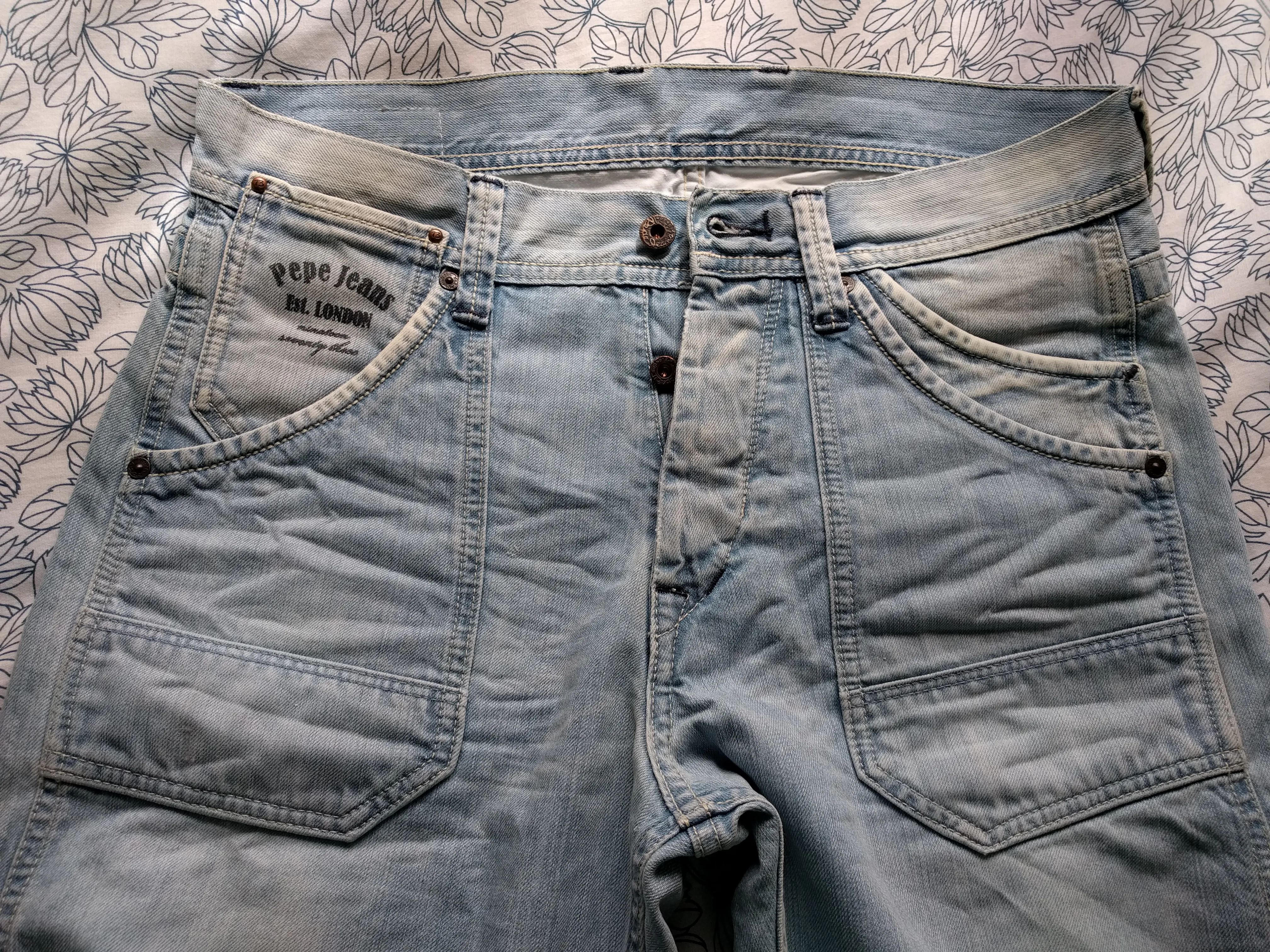 jeans
