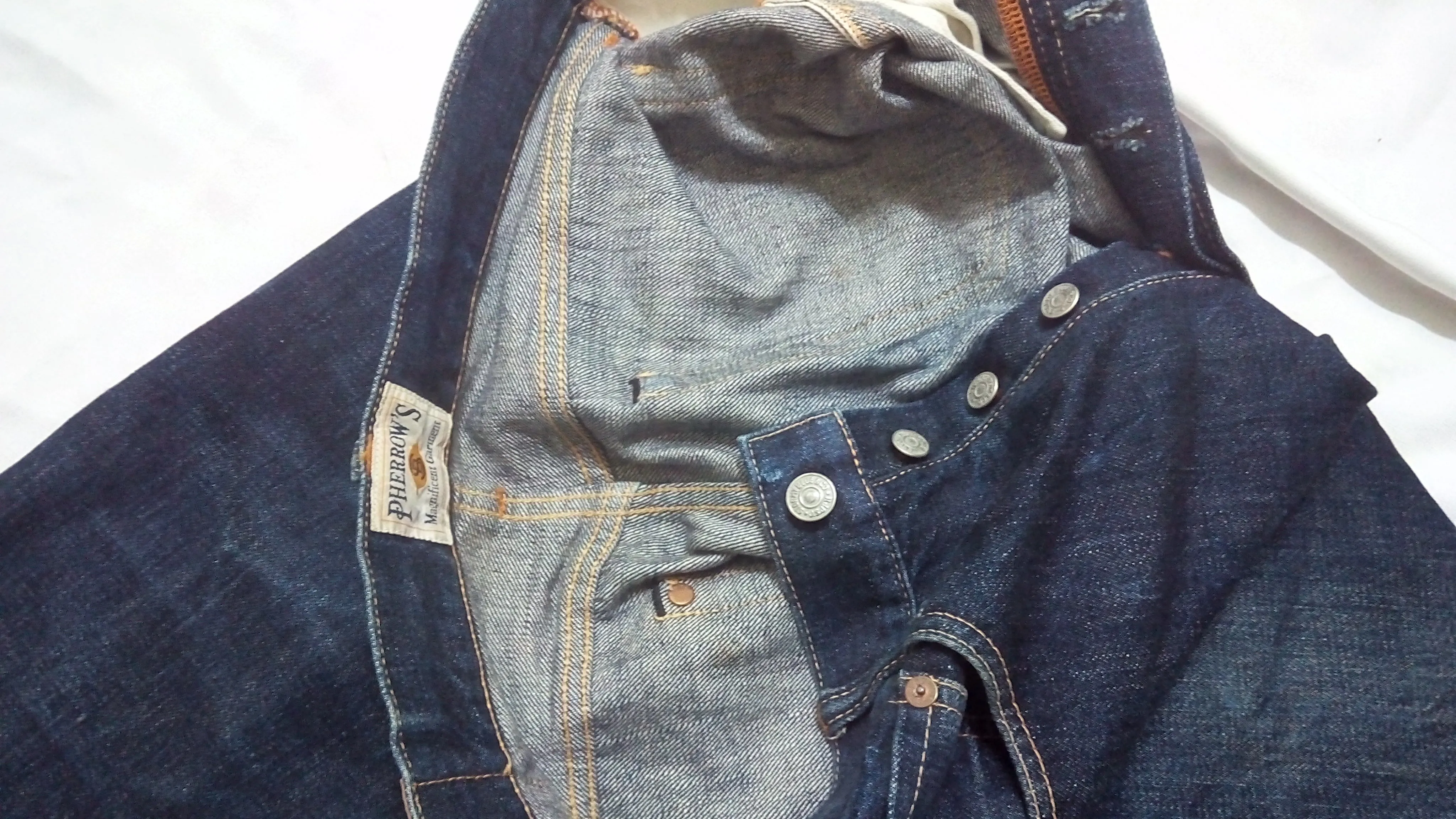 PHERROW'S STORMY BLUE LOT 466 SELVEDGE
