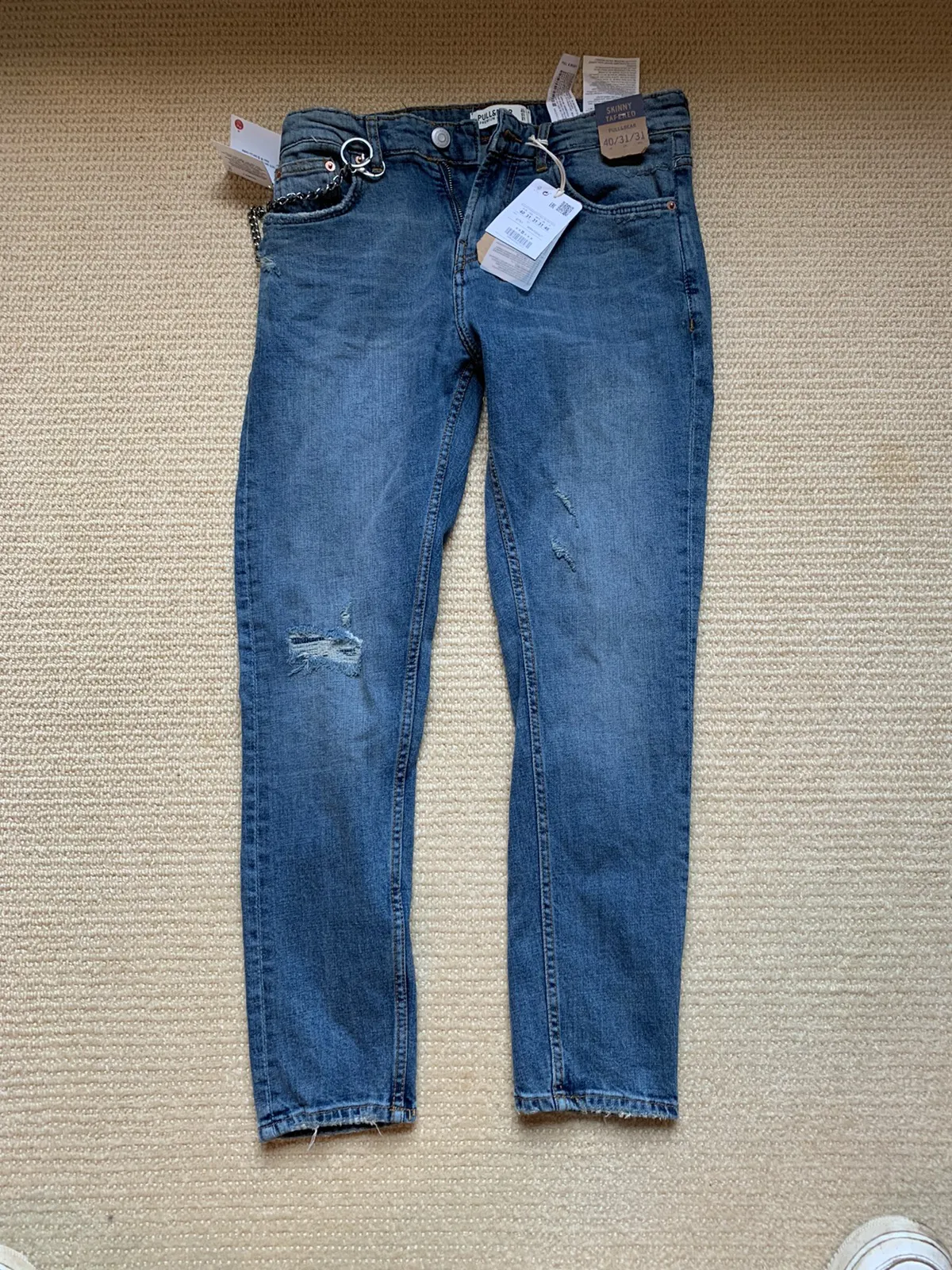 Skinny Tapered Jeans