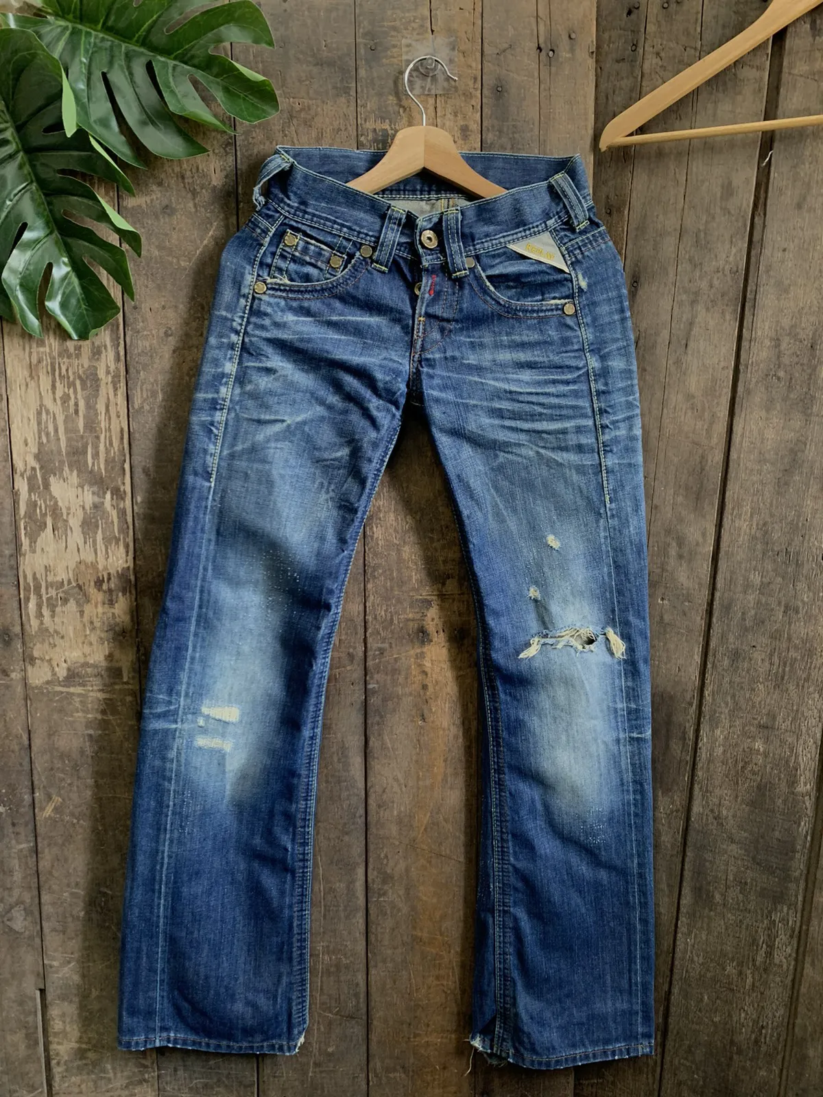Vintage Replay Distressed Denim Jeans (Low rise)