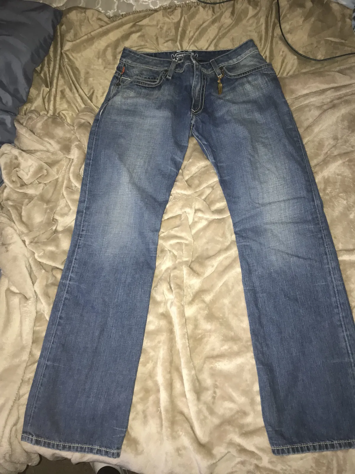 Robins Jeans