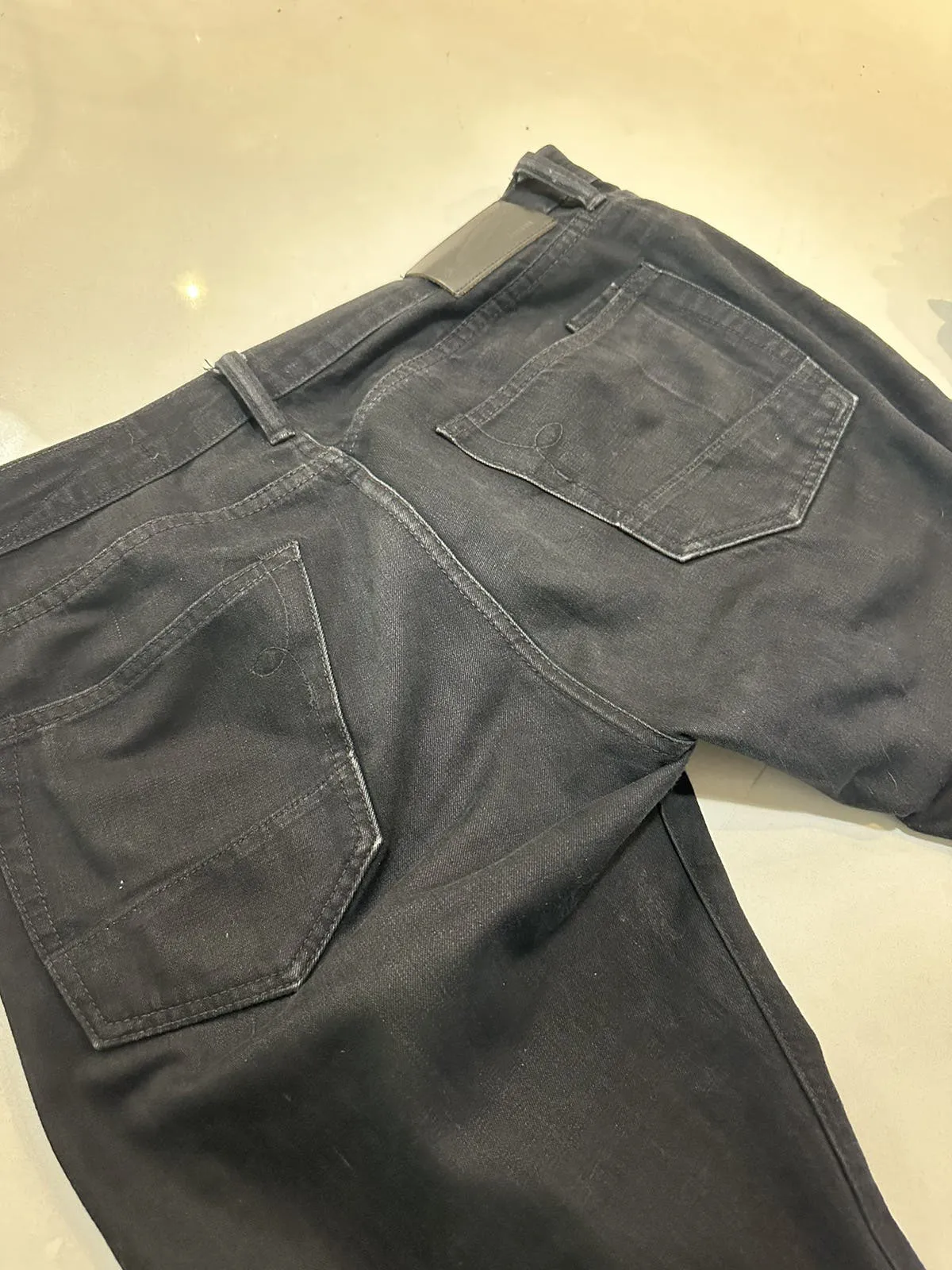 Very light denim Sk jeans.
