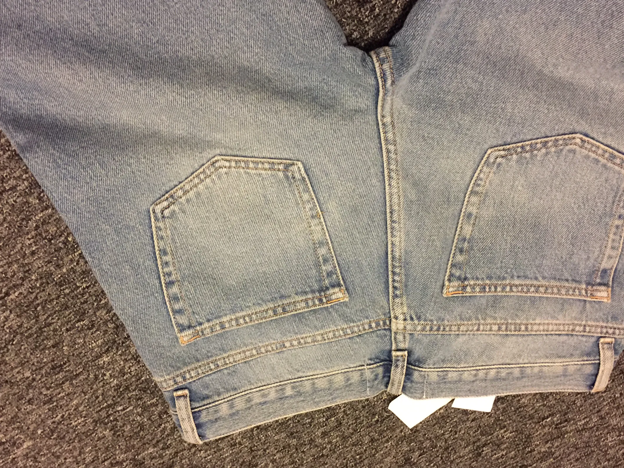 Denim Jean RETAIL 230$