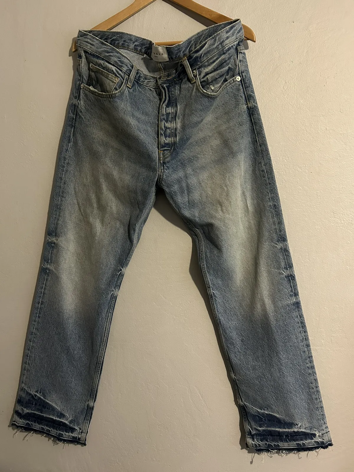 BLUE DENIM JEANS