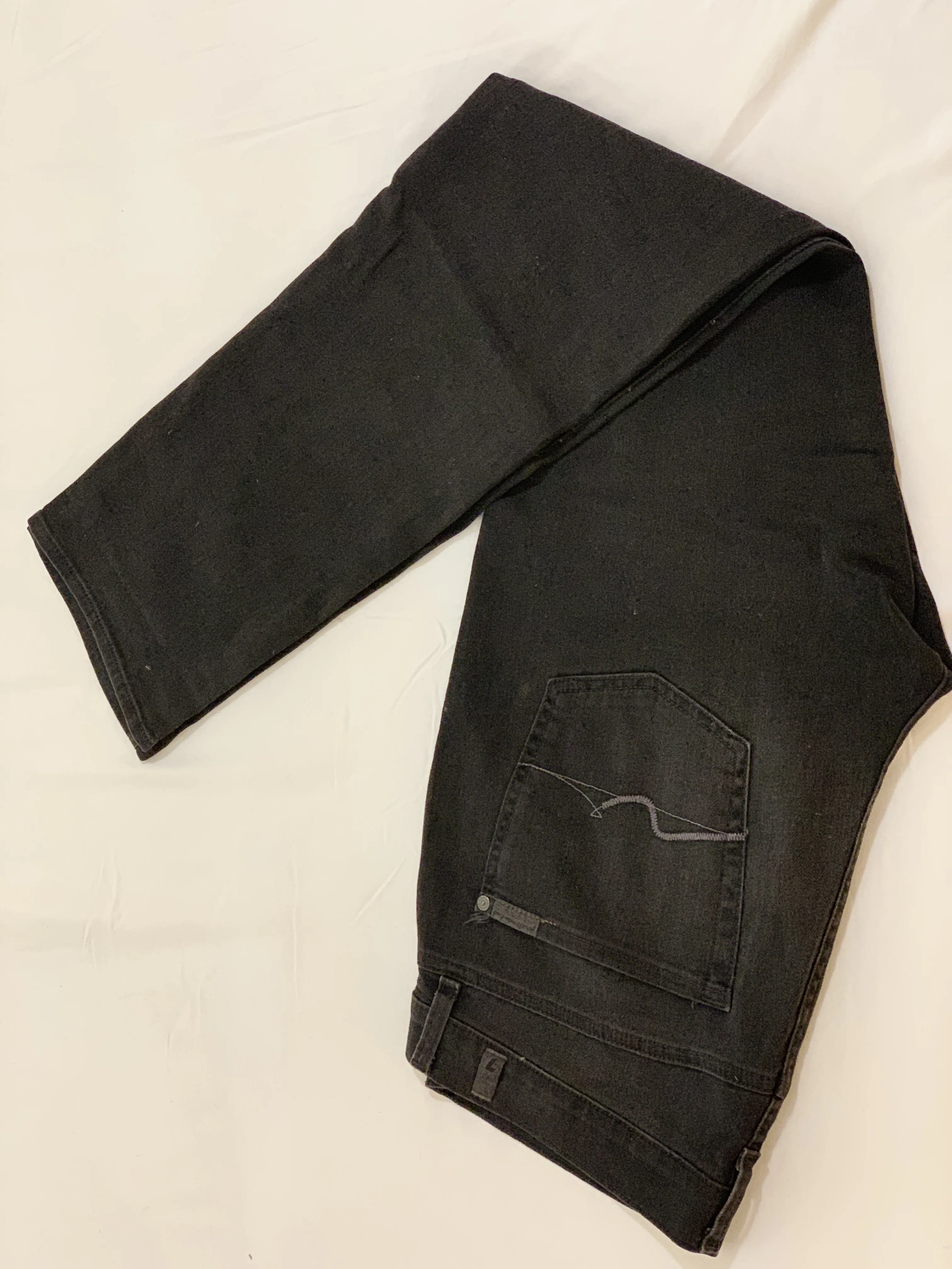 Black Slimmy Jeans
