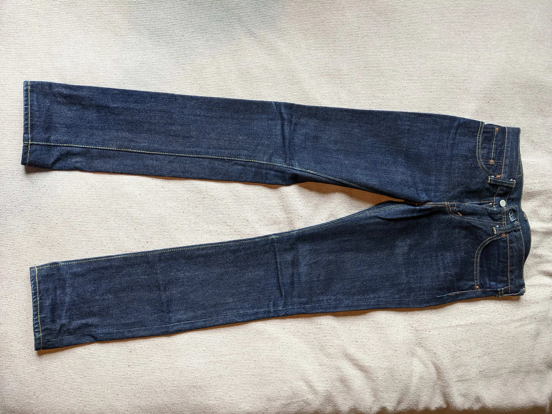 Lot 321 Raw/Non-selvedge Medium Rise Slim/Straight Jeans