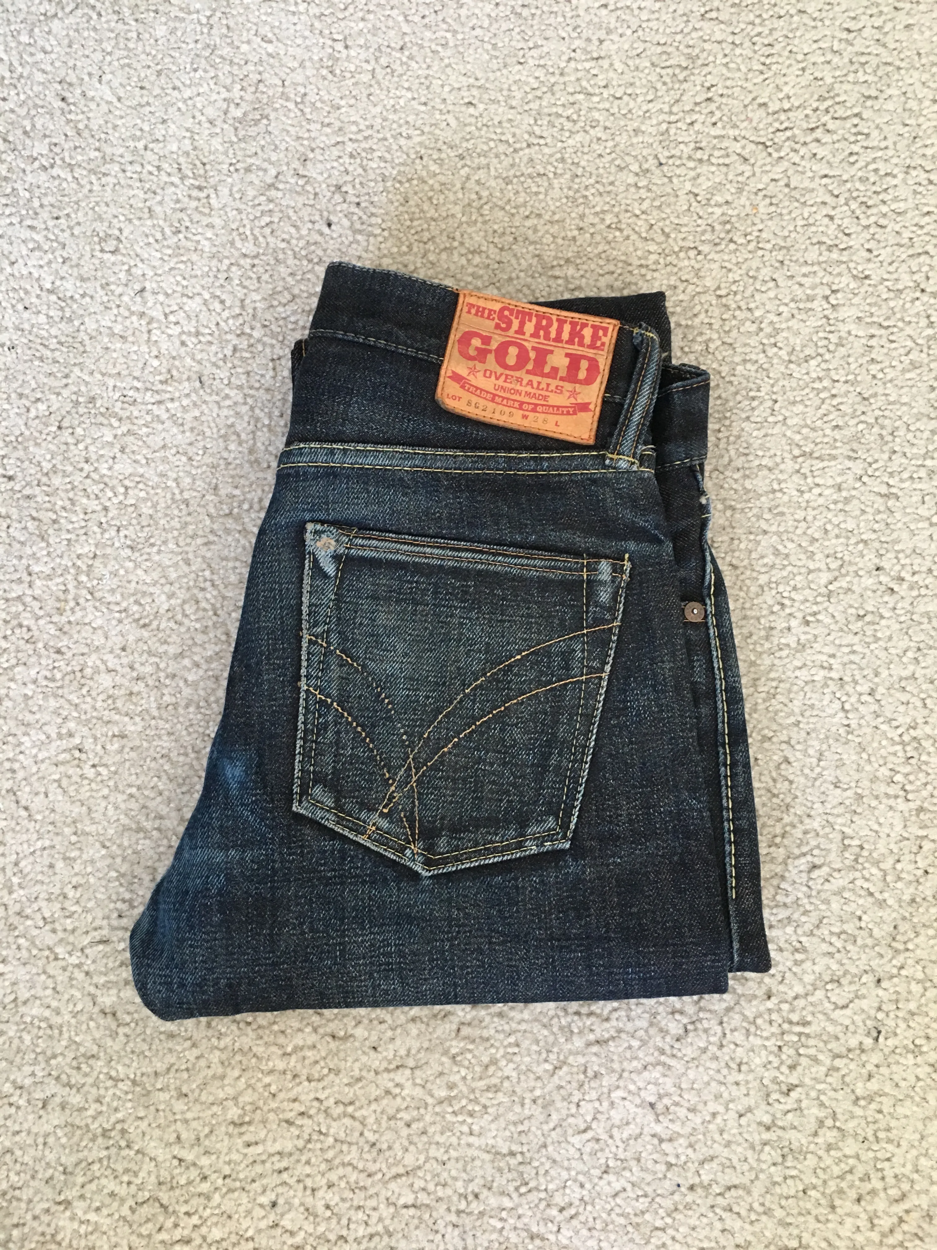 2109 Pure Gold Jeans