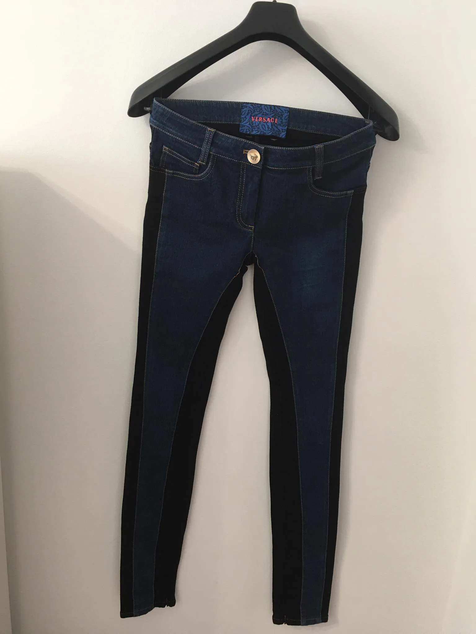 LIMITED EDITION versace jeans size 27
