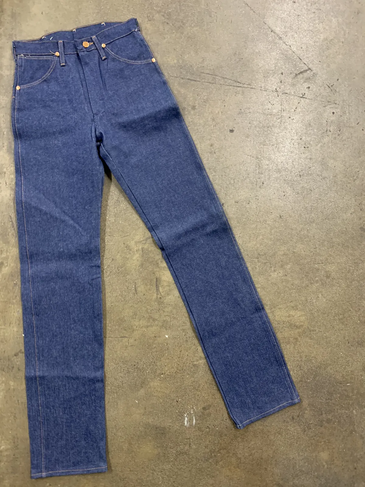 Vintage 1980s Wrangler 13MWZ 27 x 36