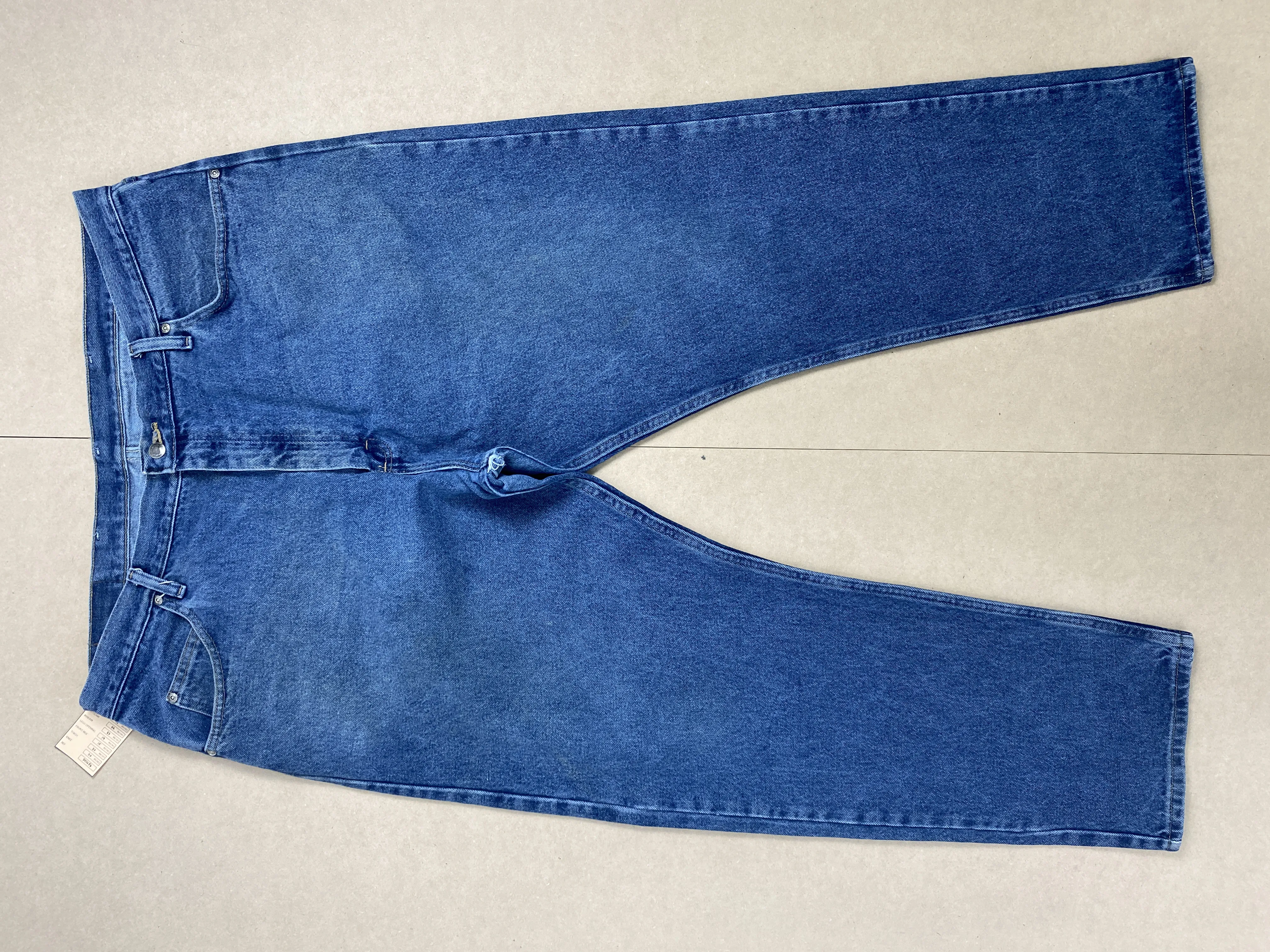 Vintage Wrangler Straight Cut Distressed Blue Jeans