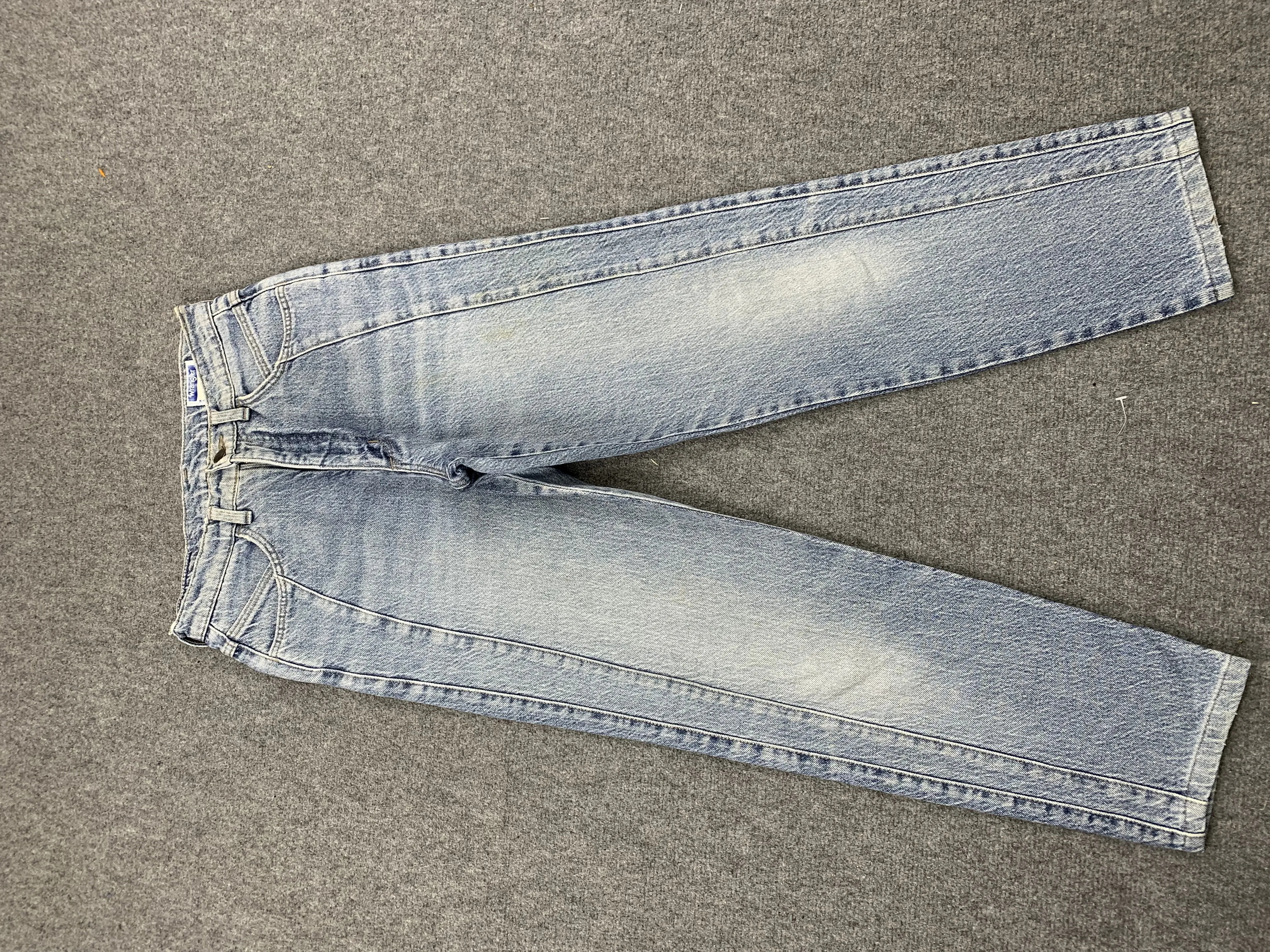 Vintage Wrangler Blue Light Wash Jeans
