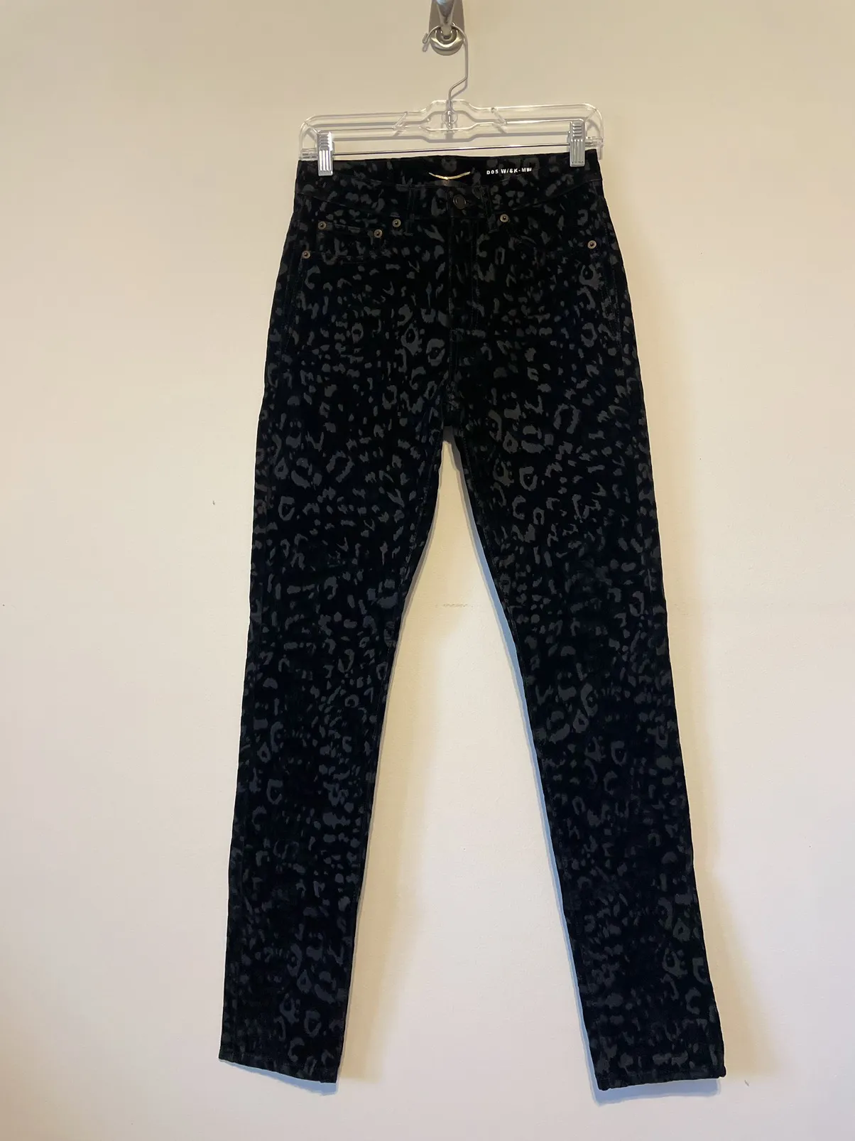saint laurent d01 leopard print denim