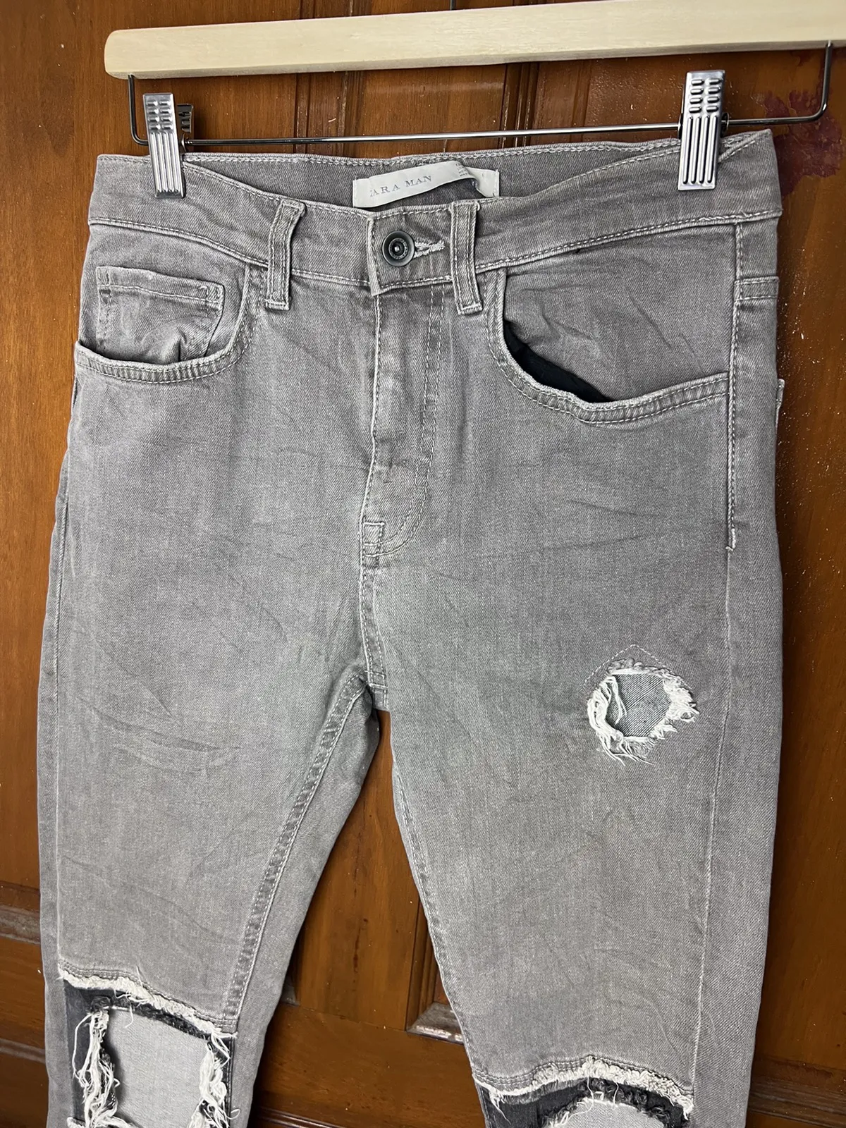 Zara Man Distressed Stretchable Jeans