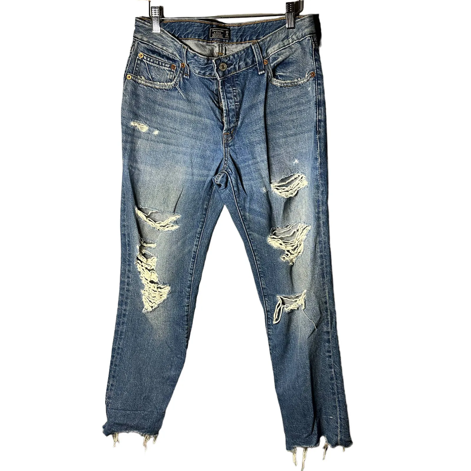 Abercrombie & Fitch Ames Low Rise Slim Boyfriend Size 28