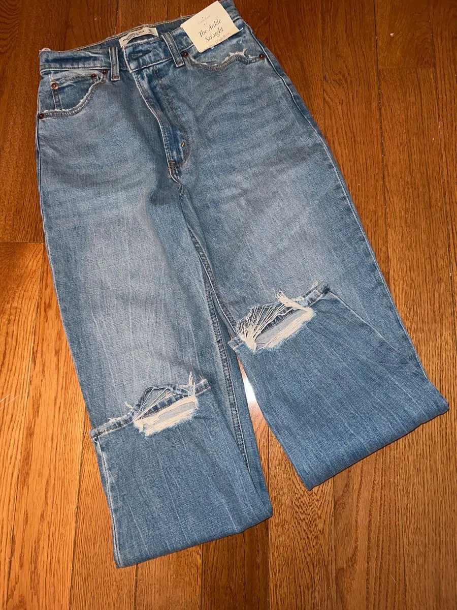 abercrombie jeans
