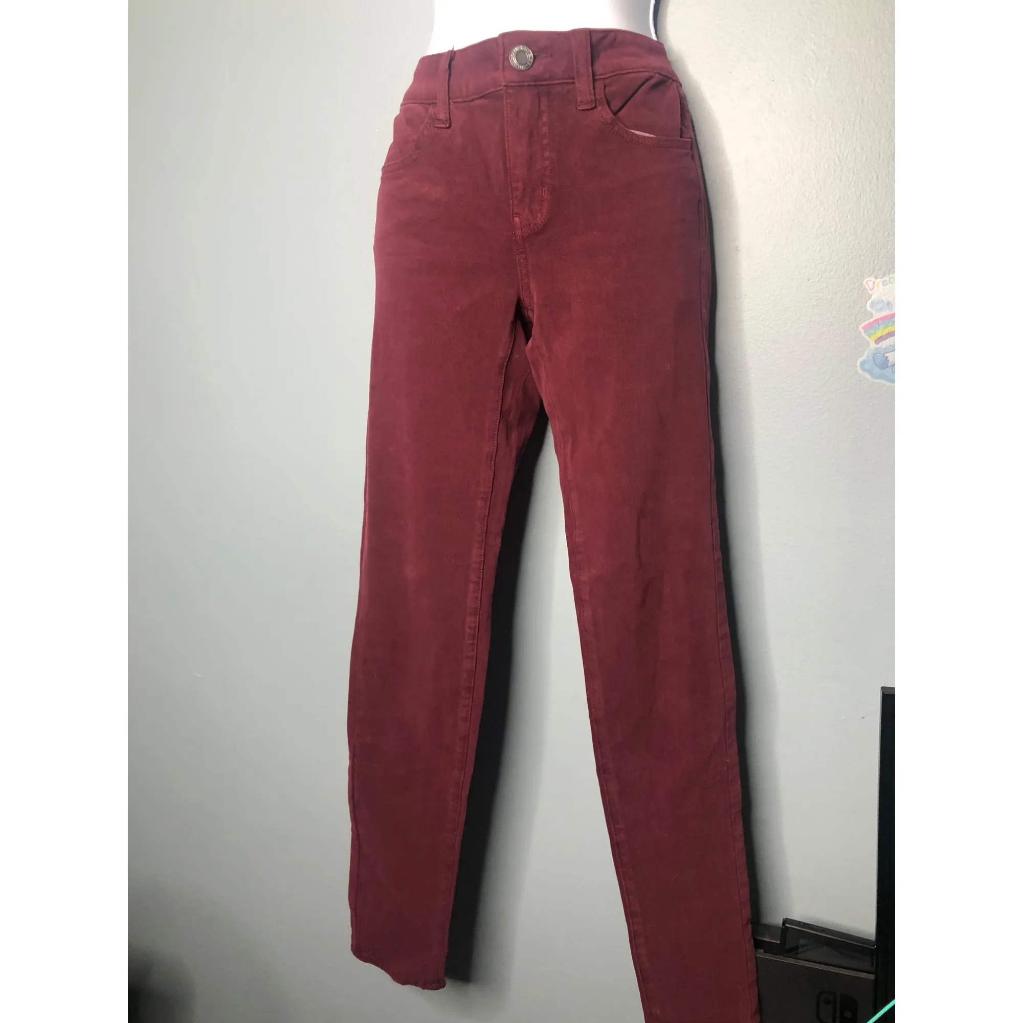 American Eagle Outfitters super stretch maroon jegging size