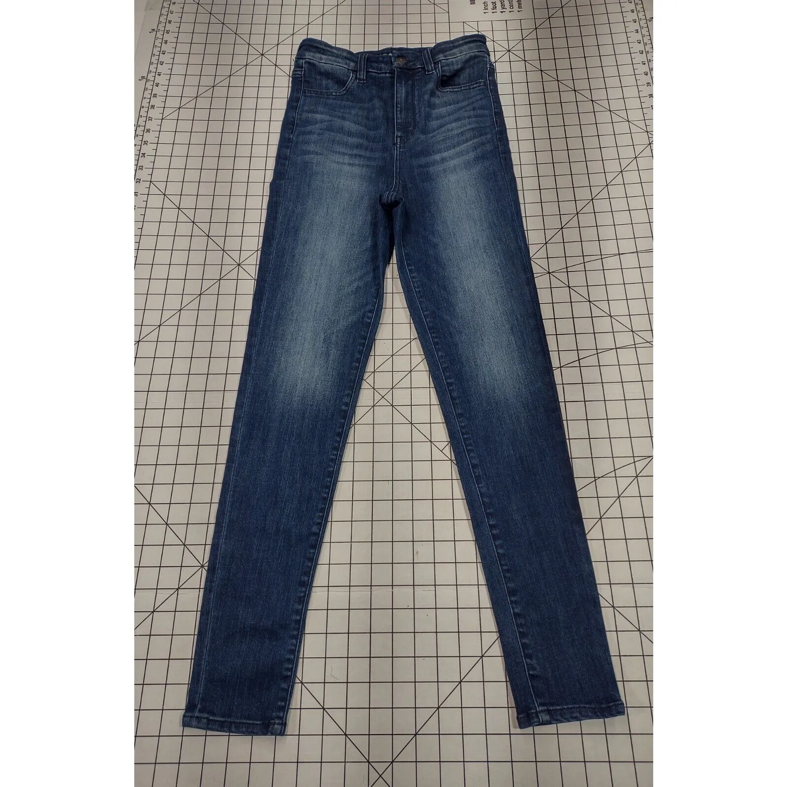 American Eagle Curvy Highest Rise Jegging Jeans Women's Size 4 Regular EUC