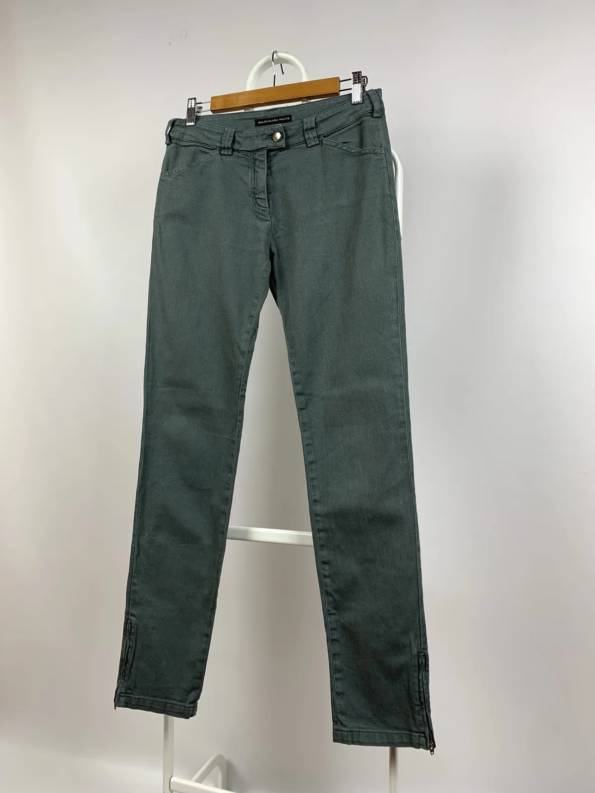 Balenciaga Women’s Ankle Zip Skinny Denim Jeans Pants